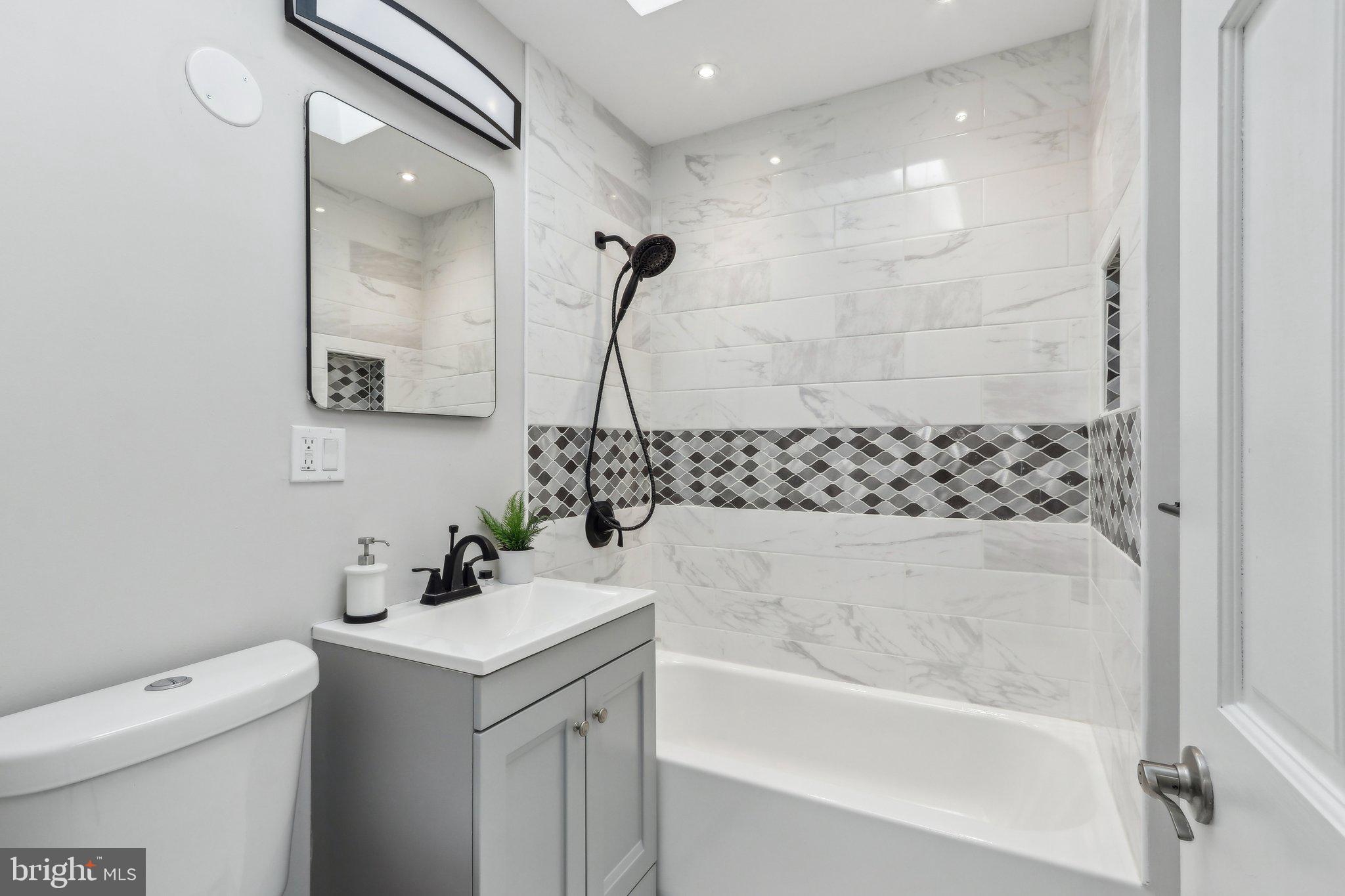 OLNEY - Residential