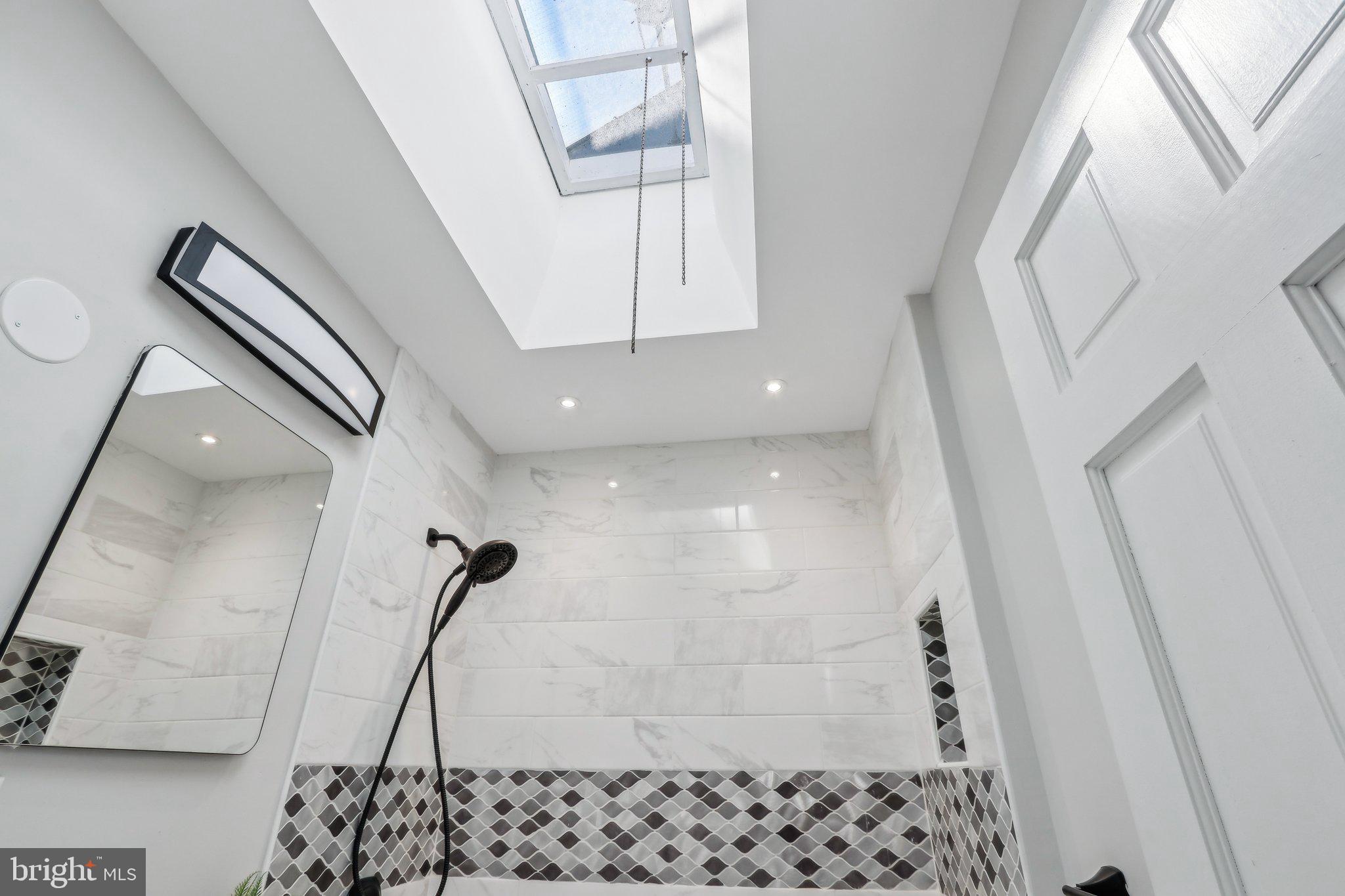 OLNEY - Residential