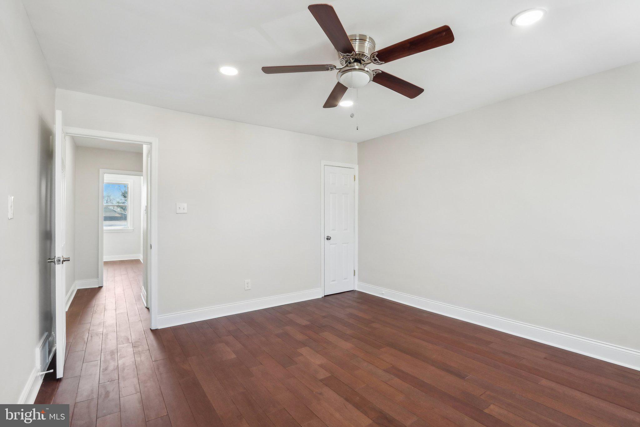 OLNEY - Residential