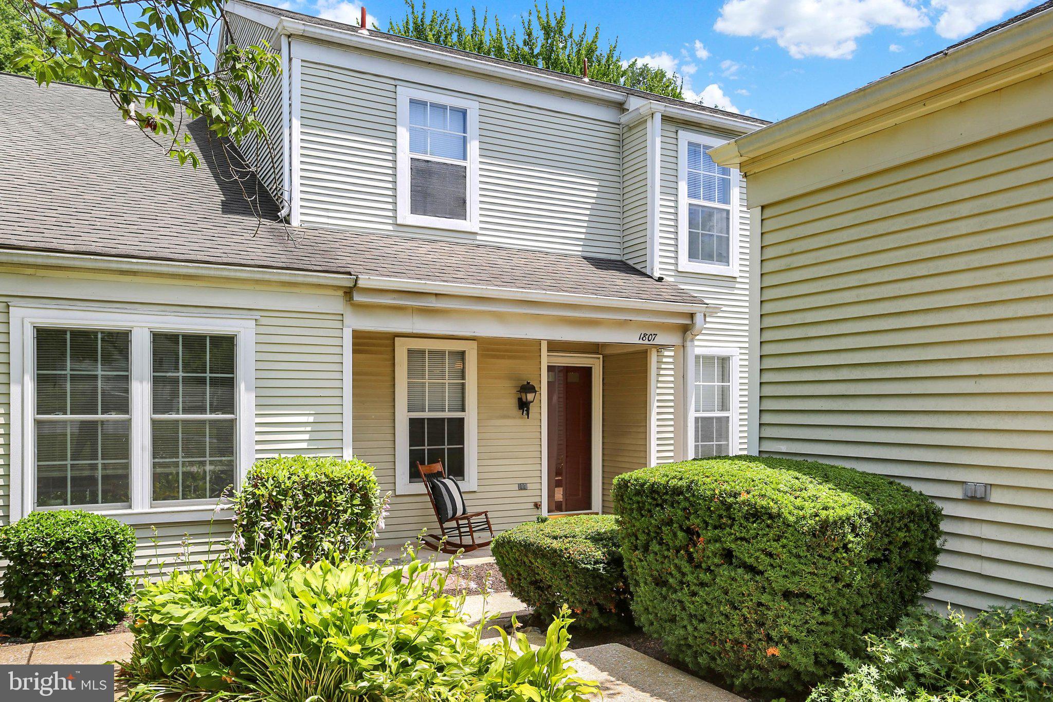 ROCKLEDGE - Residential