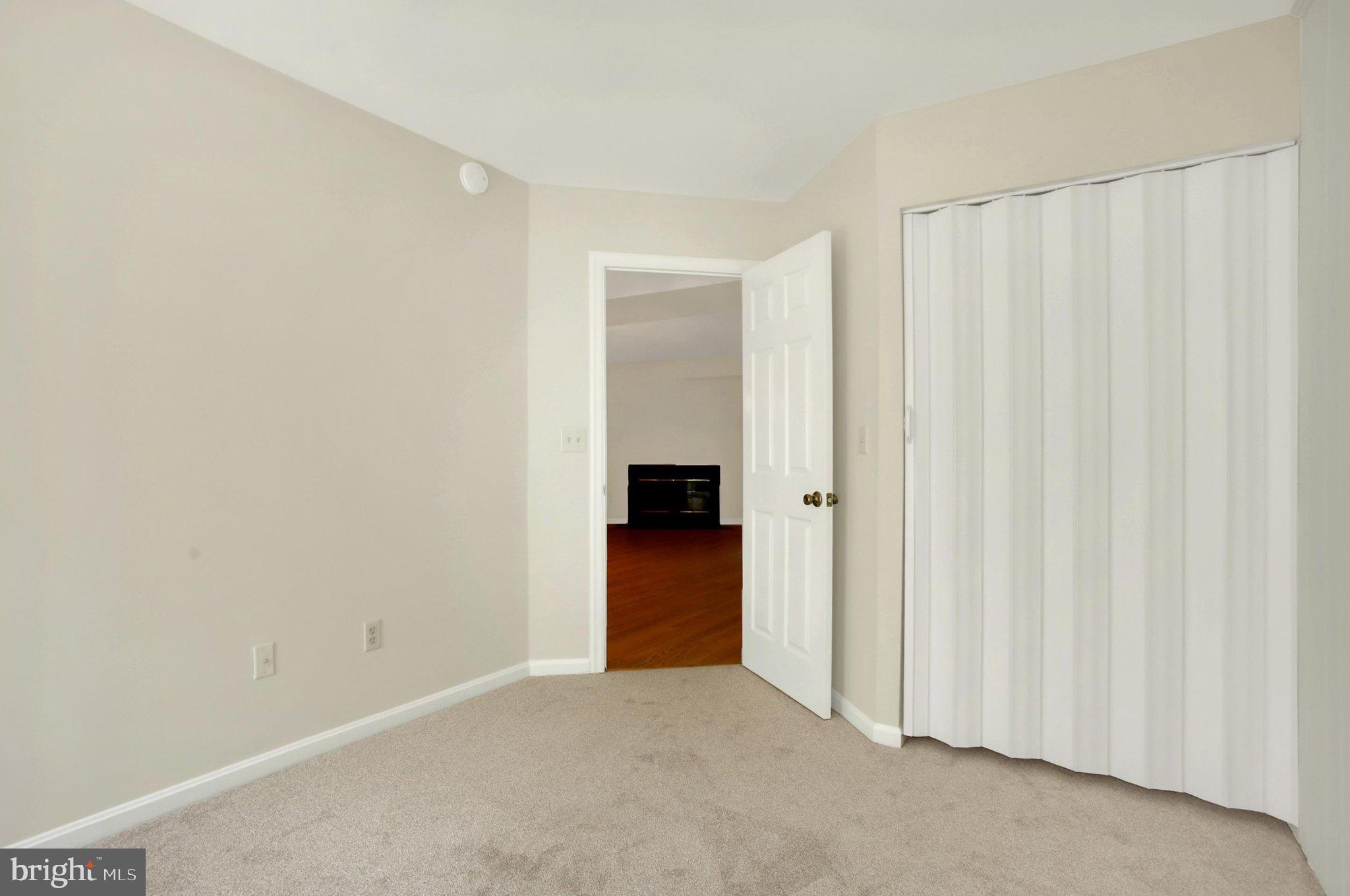 ROCKLEDGE - Residential