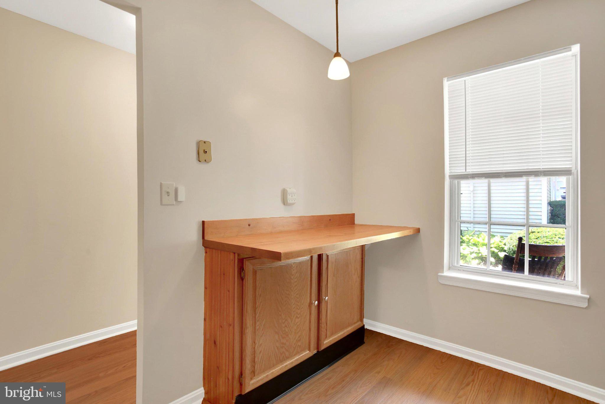 ROCKLEDGE - Residential