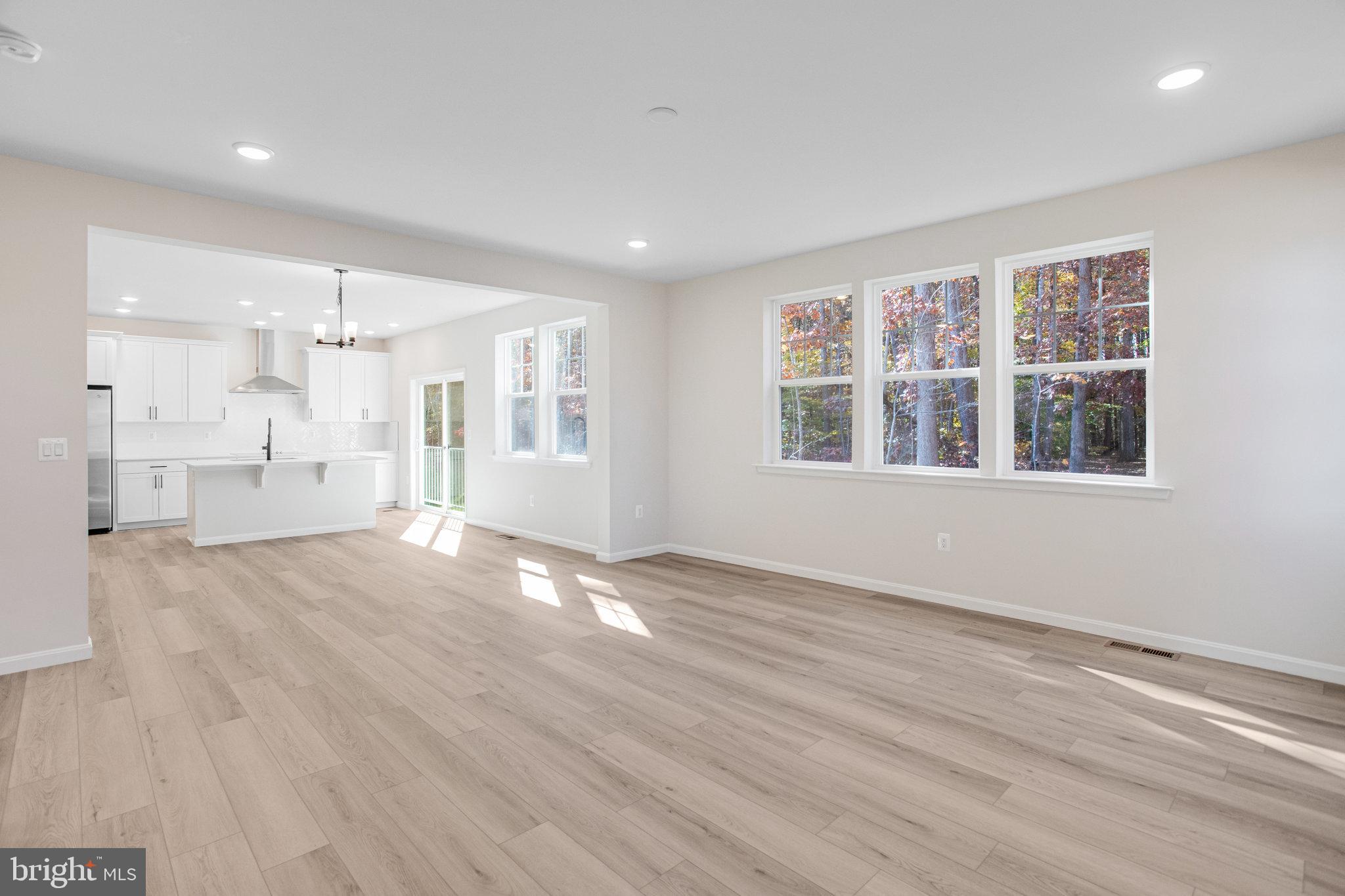 WILDERNESS SHORES - Residential