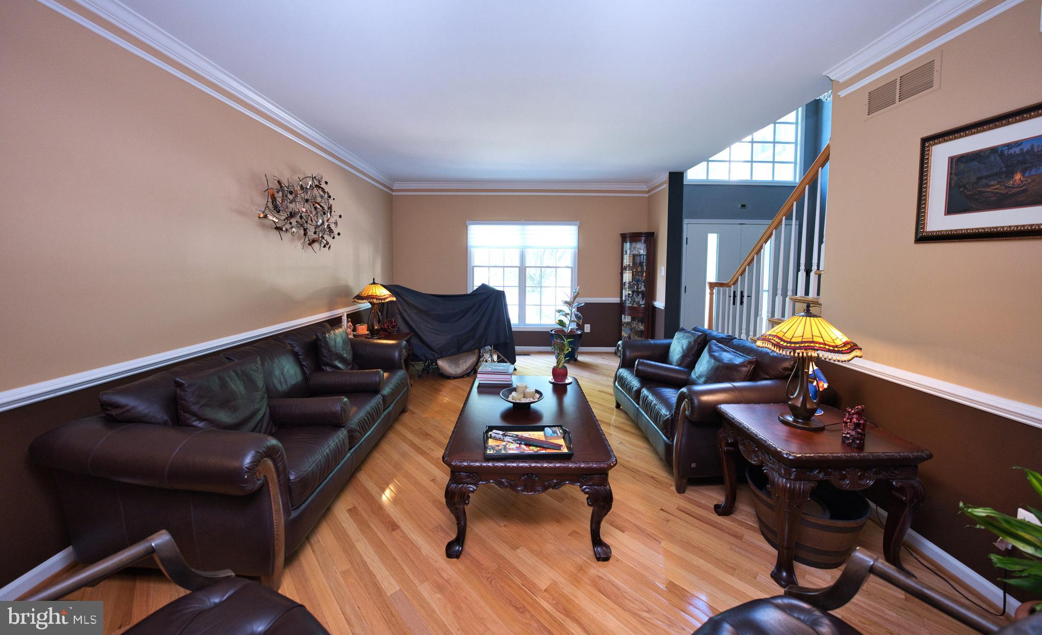WILLIAMSBURG - Residential