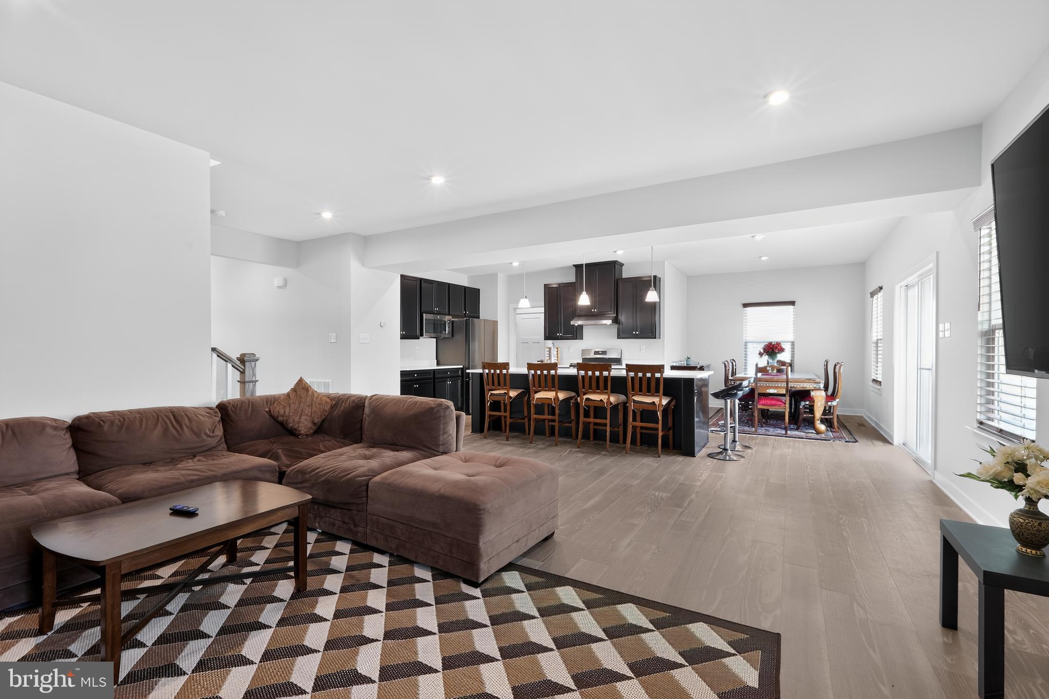 ASHBOURNE MEADOWS - Residential