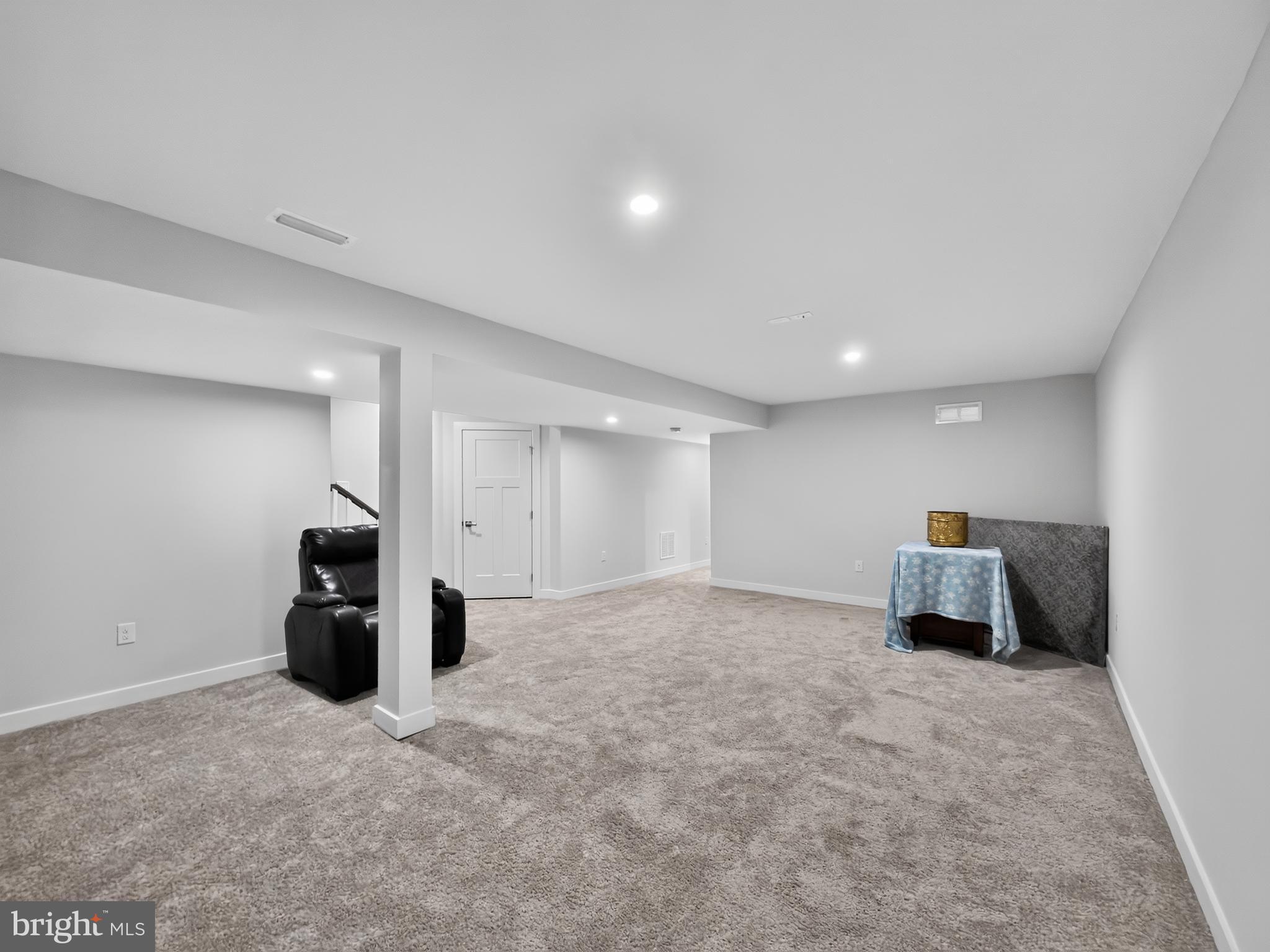 ASHBOURNE MEADOWS - Residential