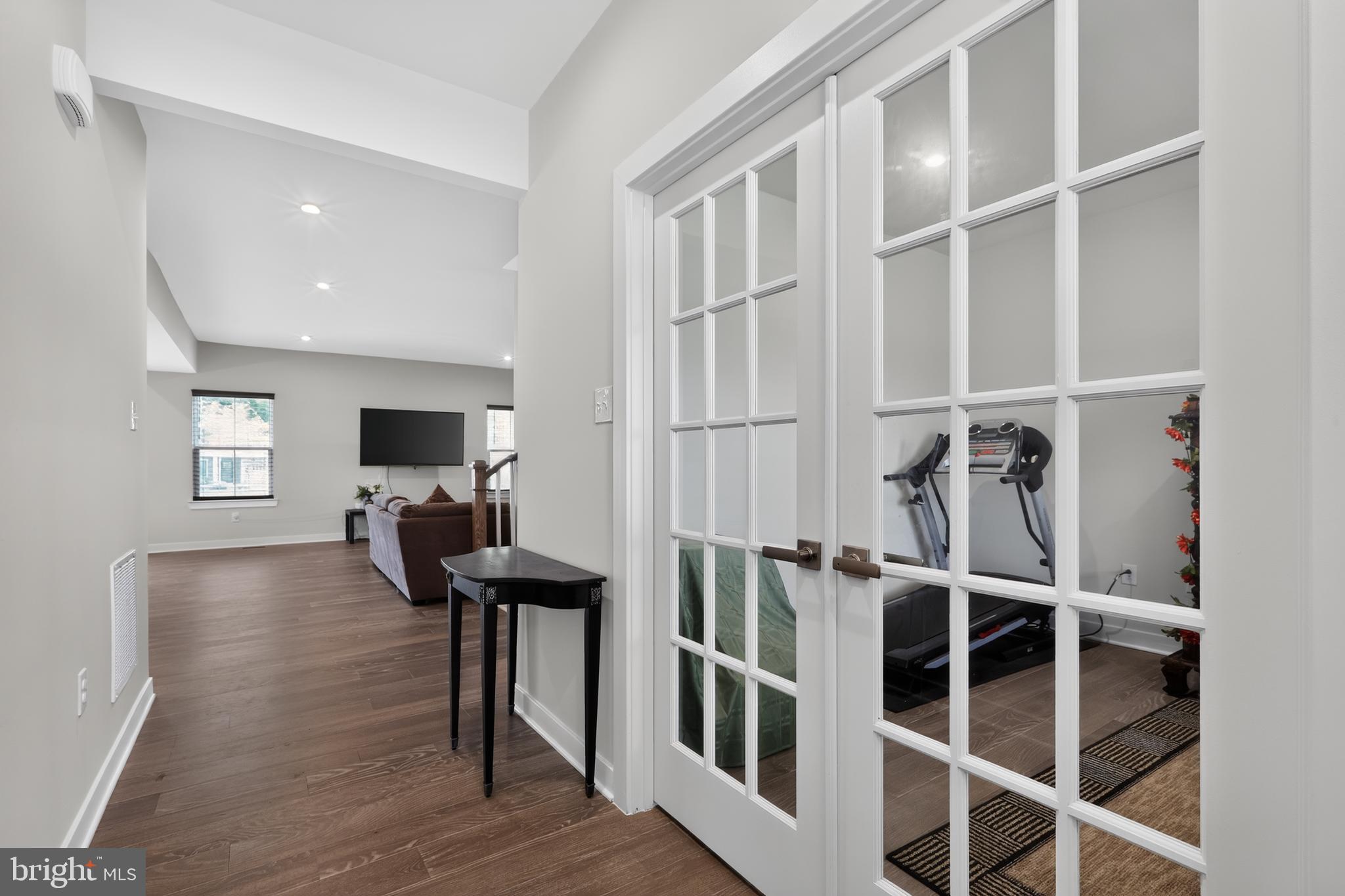 ASHBOURNE MEADOWS - Residential