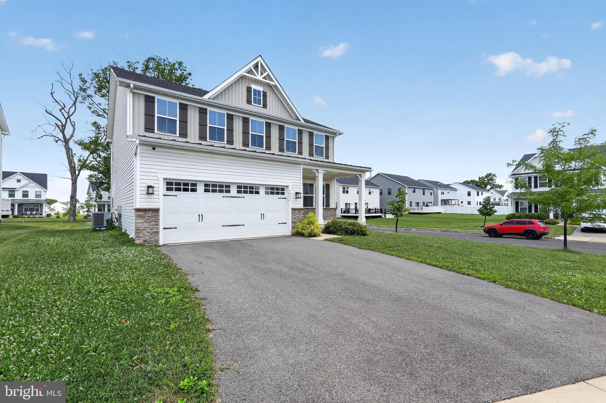 ASHBOURNE MEADOWS - Residential