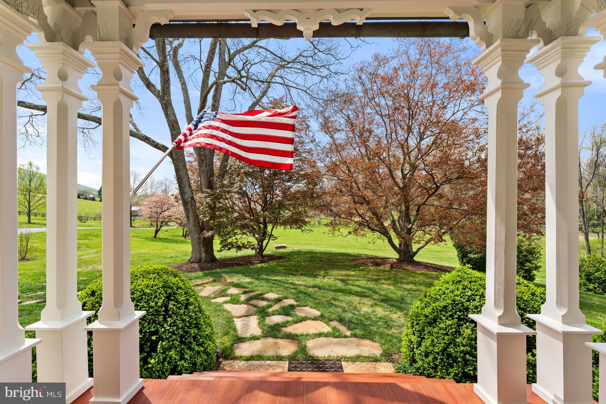 DELAPLANE MEADOWS - Residential