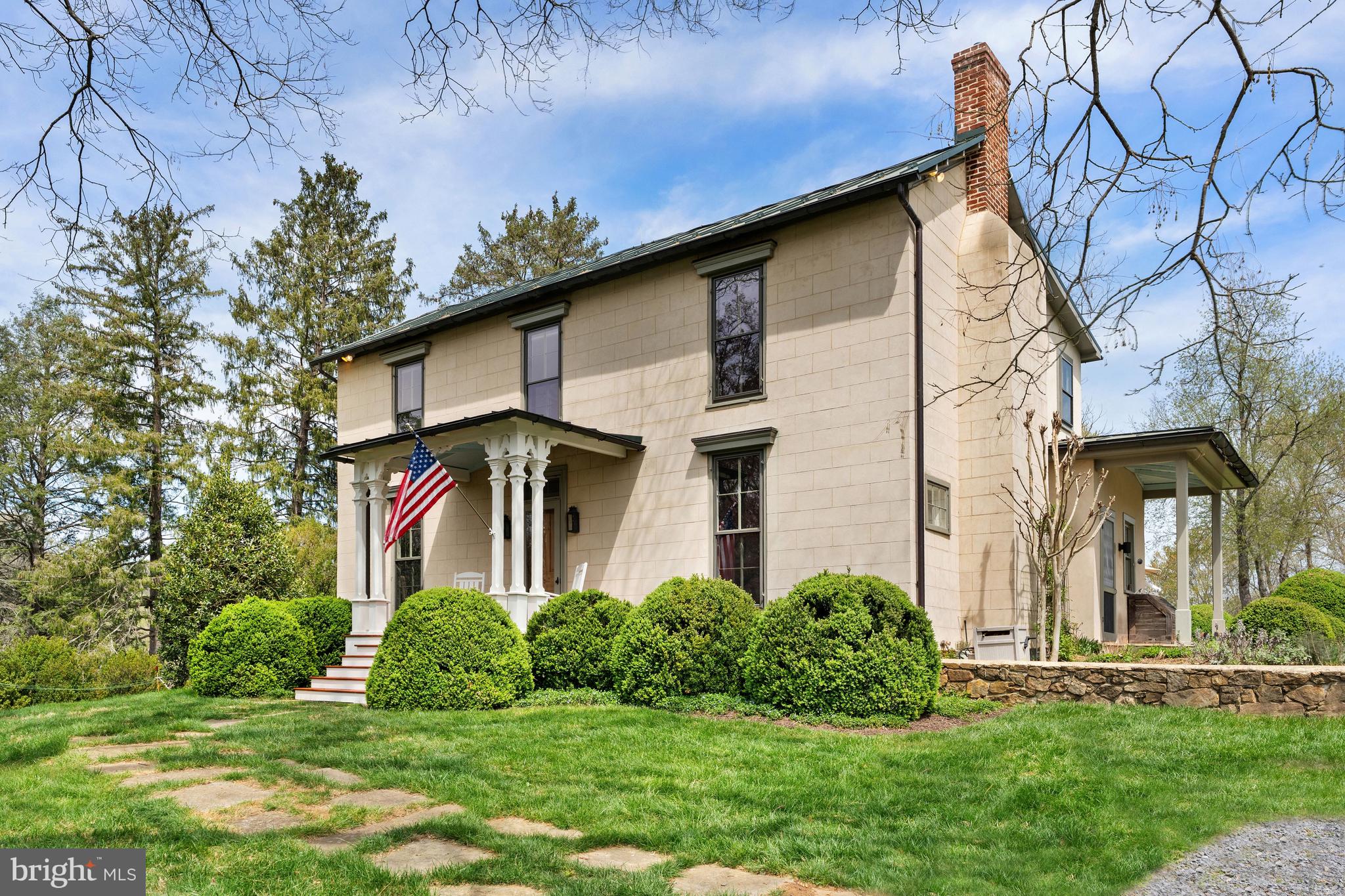DELAPLANE MEADOWS - Residential