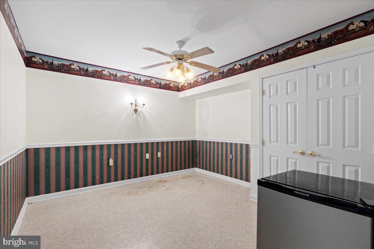 HUNTERS RIDGE - Residential