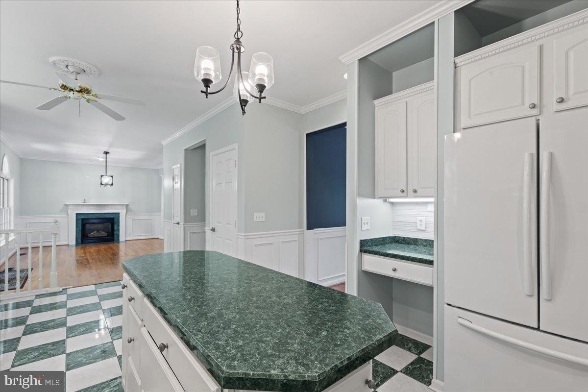 HUNTERS RIDGE - Residential