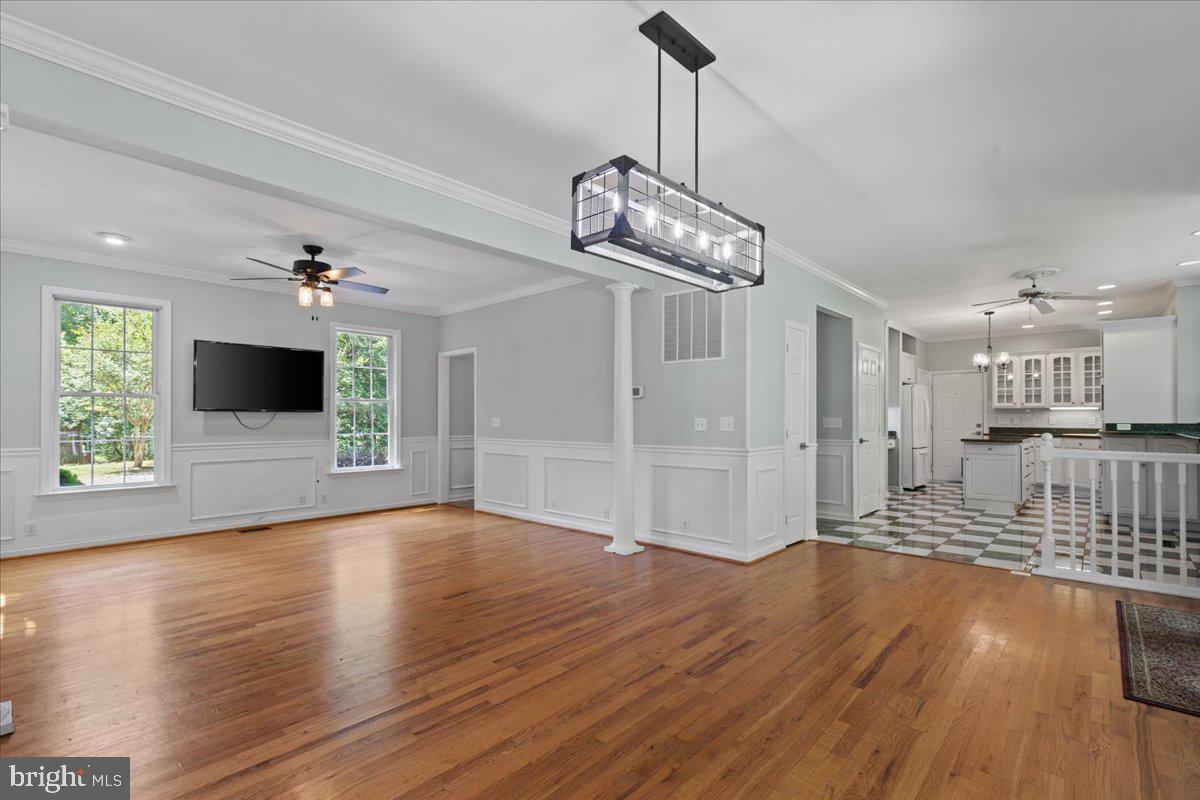 HUNTERS RIDGE - Residential