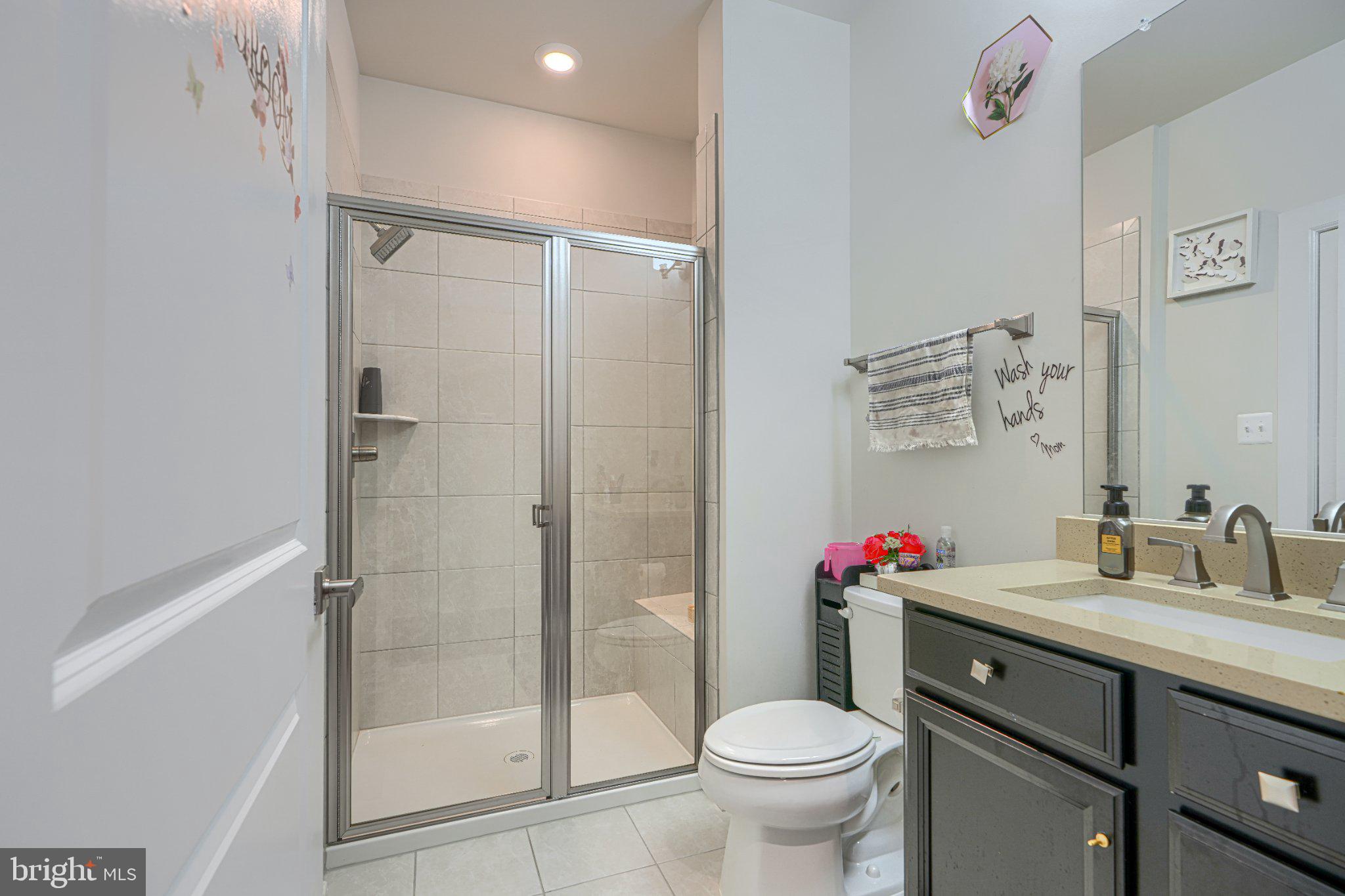 LAKE LINGANORE WOODRIDGE - Residential