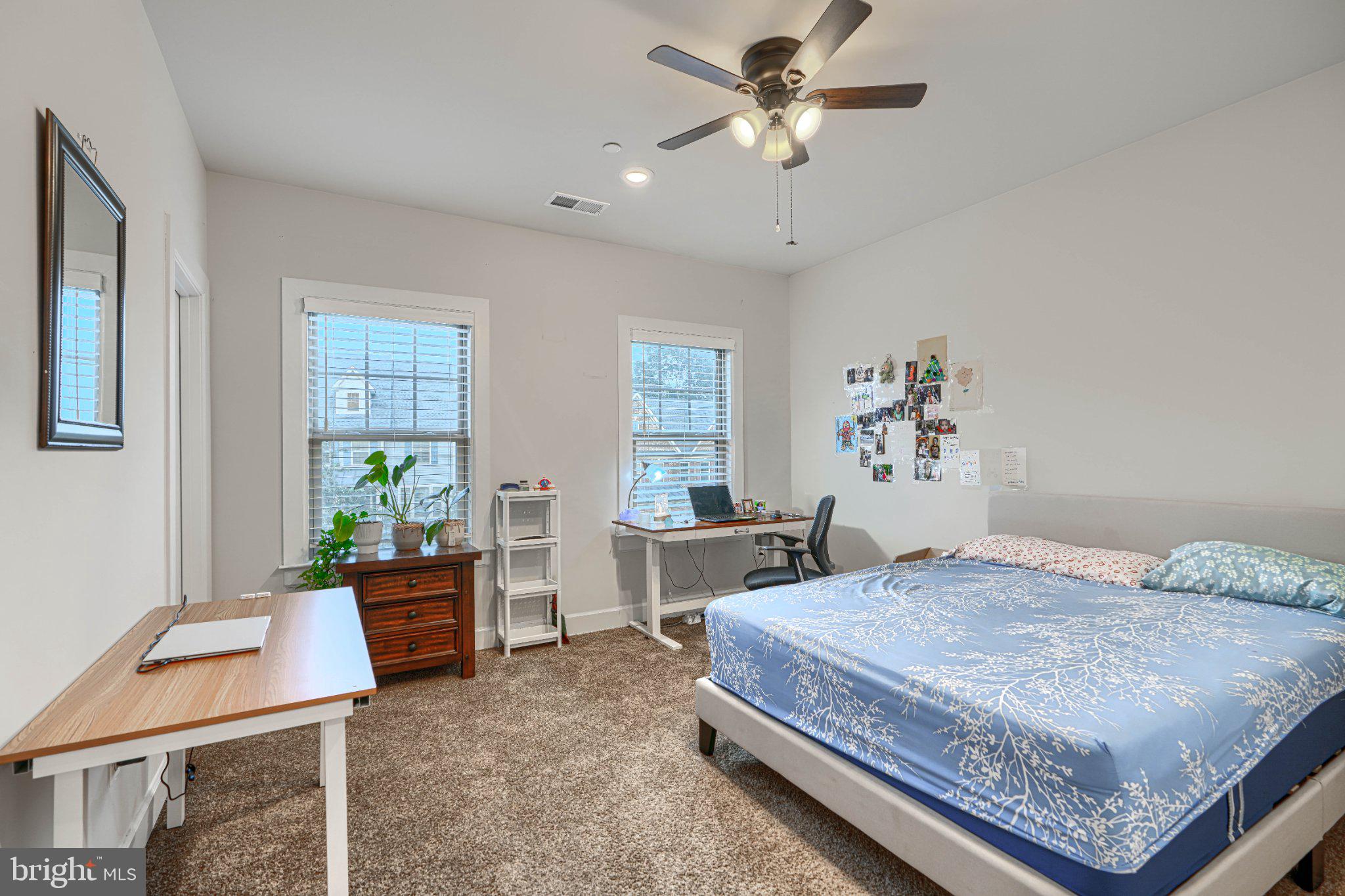 LAKE LINGANORE WOODRIDGE - Residential