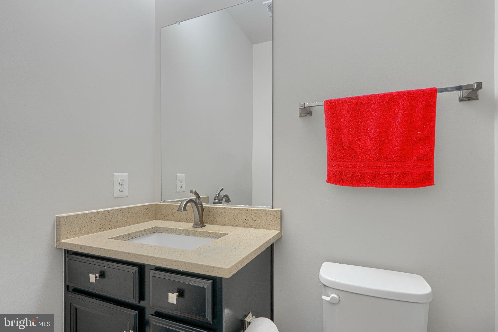 LAKE LINGANORE WOODRIDGE - Residential