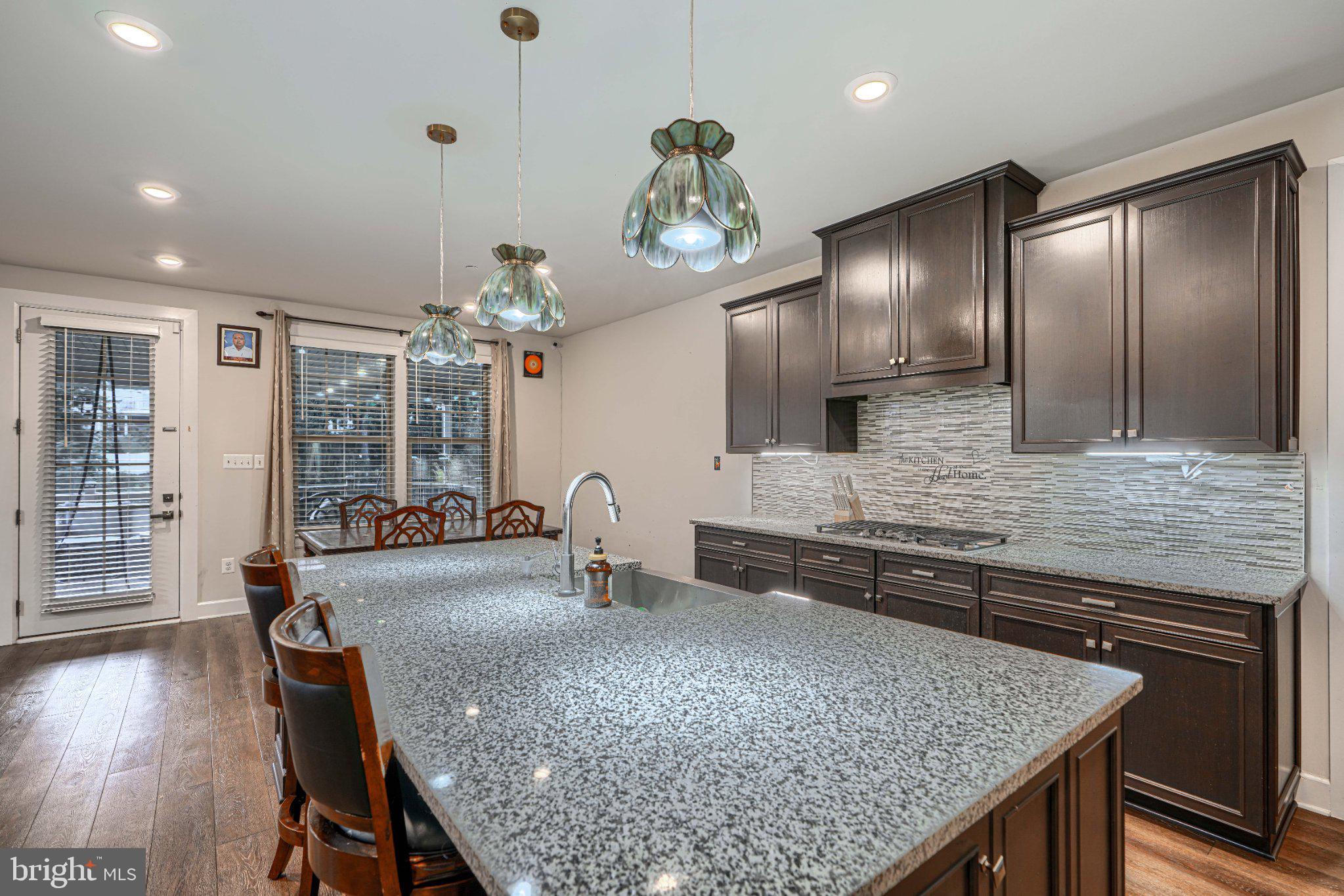 LAKE LINGANORE WOODRIDGE - Residential