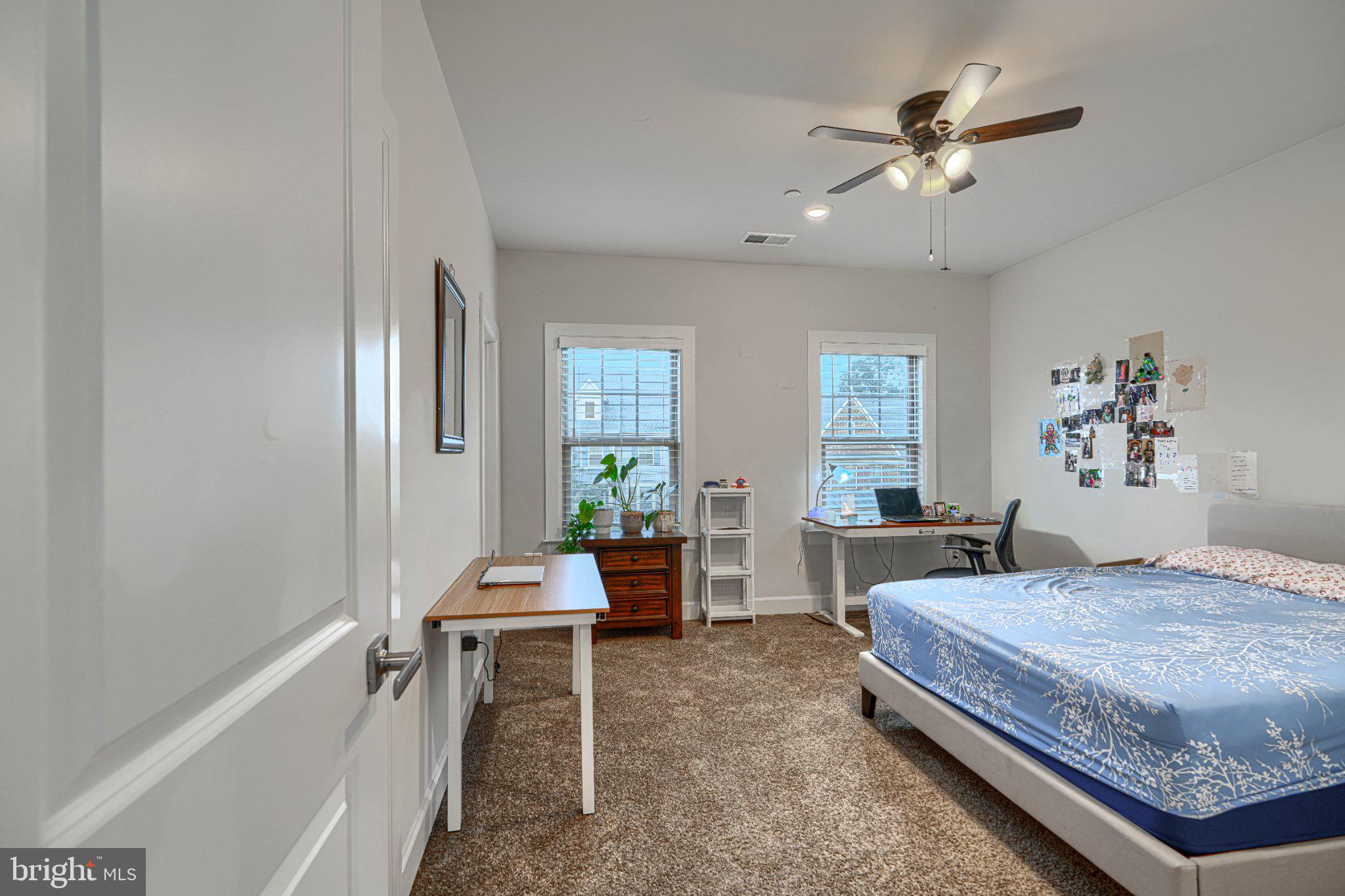 LAKE LINGANORE WOODRIDGE - Residential