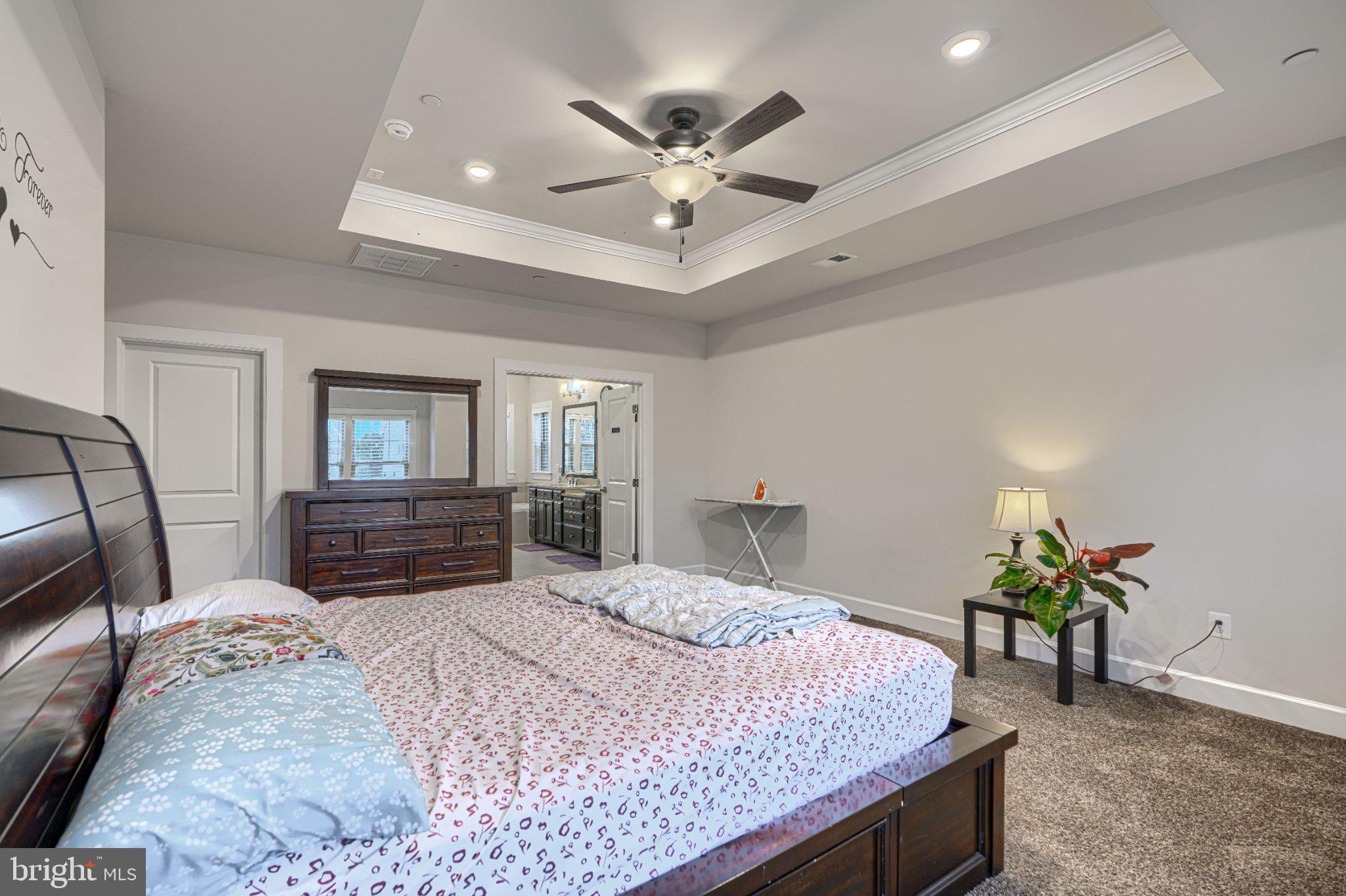 LAKE LINGANORE WOODRIDGE - Residential