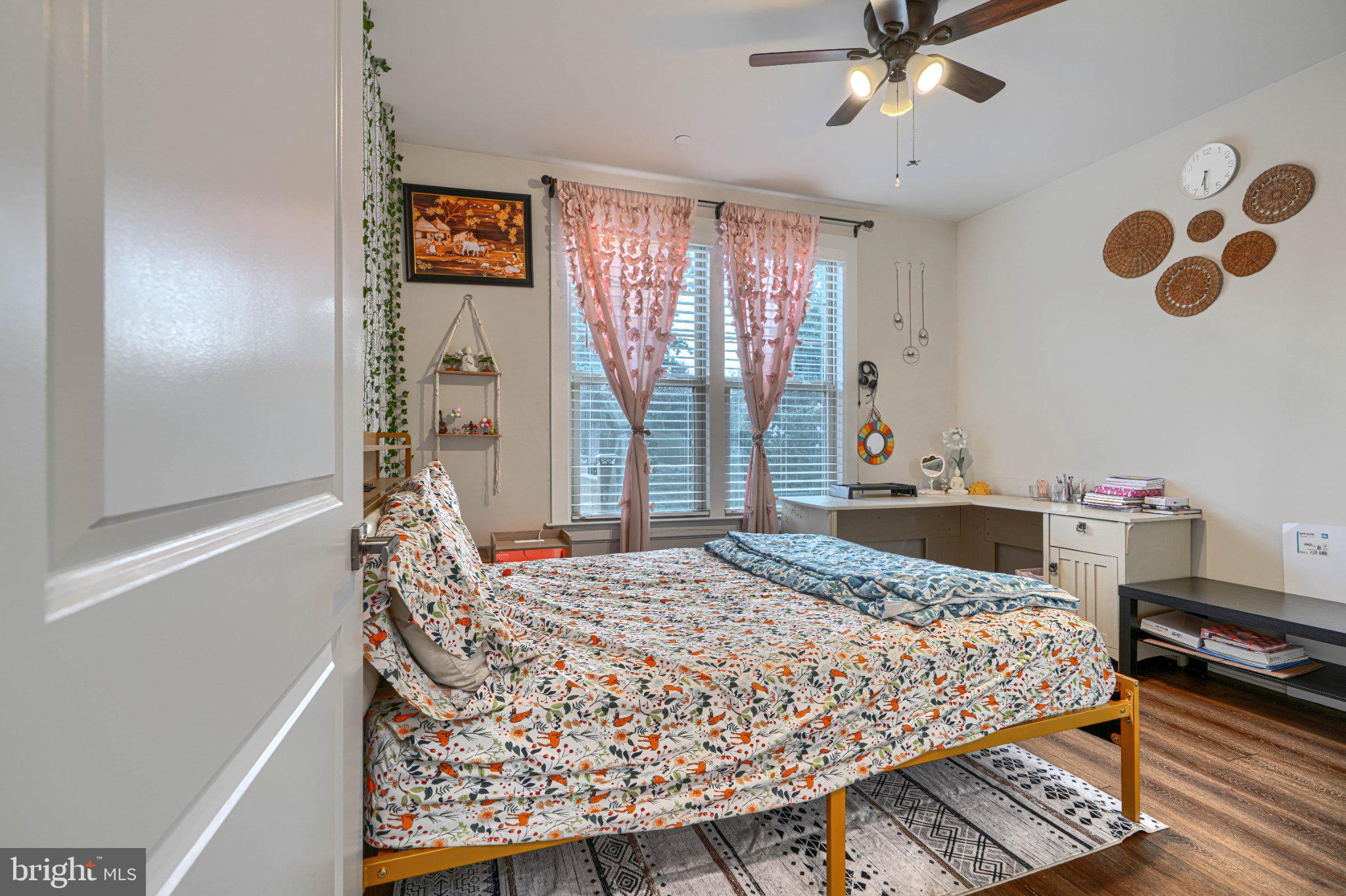 LAKE LINGANORE WOODRIDGE - Residential