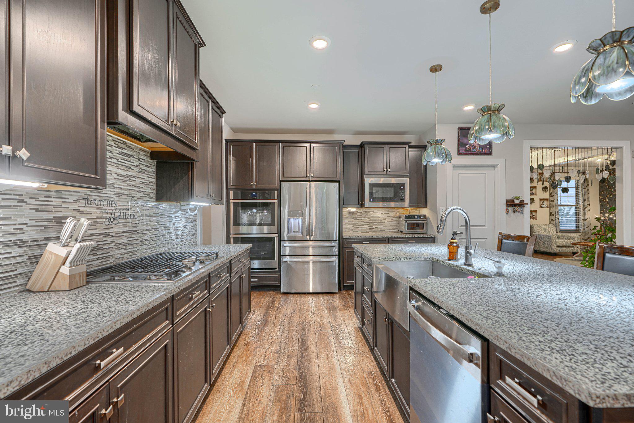LAKE LINGANORE WOODRIDGE - Residential