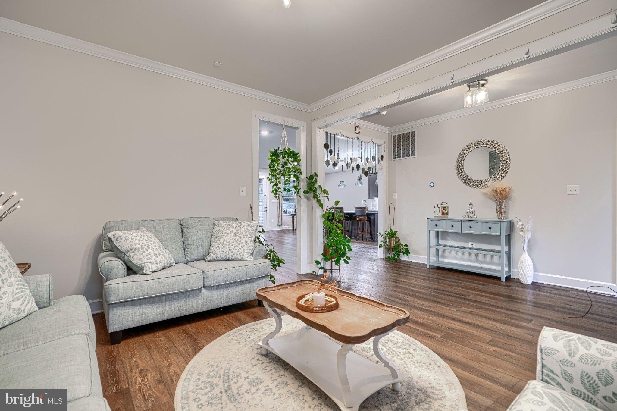 LAKE LINGANORE WOODRIDGE - Residential