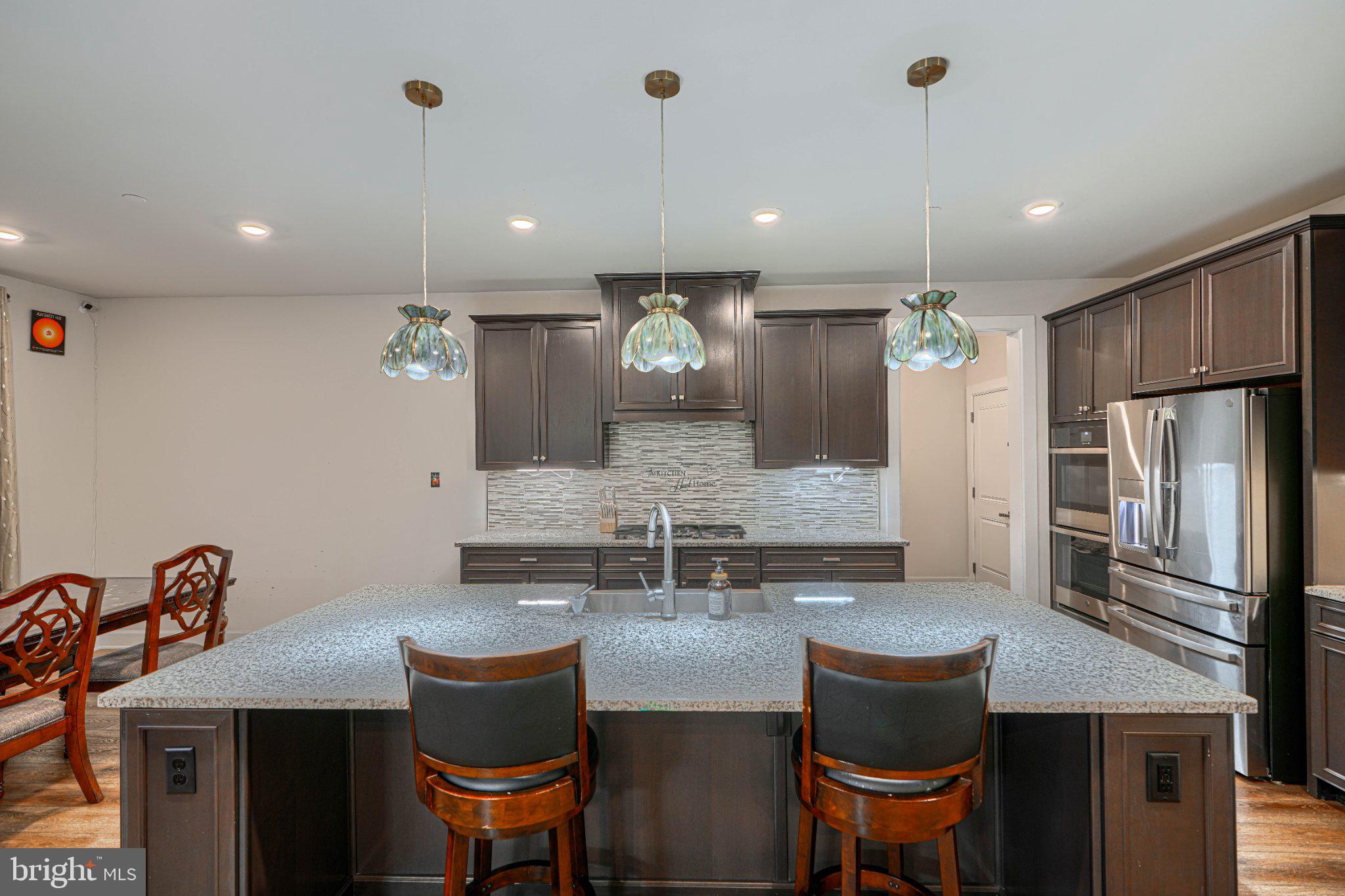 LAKE LINGANORE WOODRIDGE - Residential