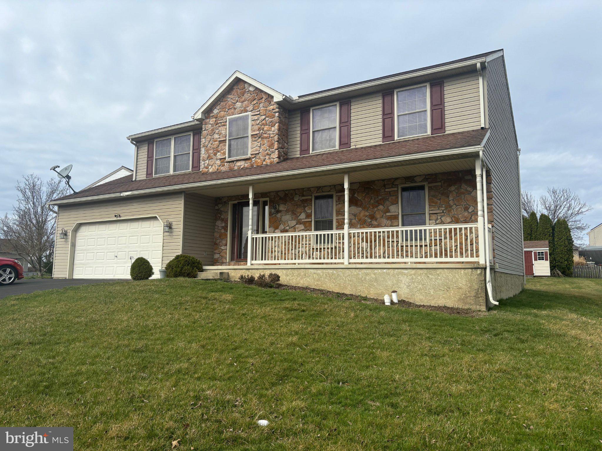 TWIN CREEKS DR - Residential