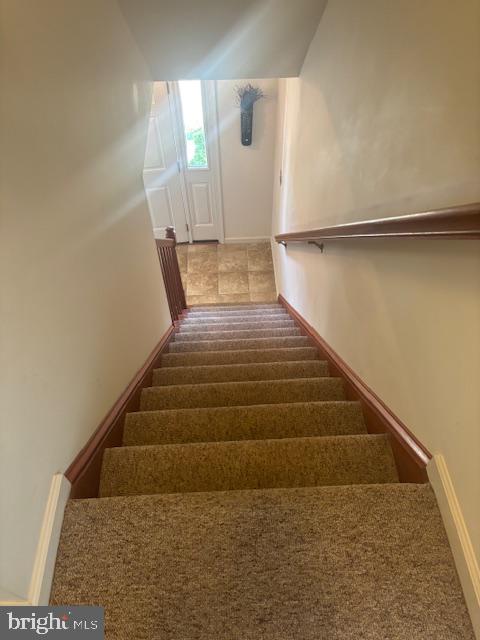 TWIN CREEKS DR - Residential
