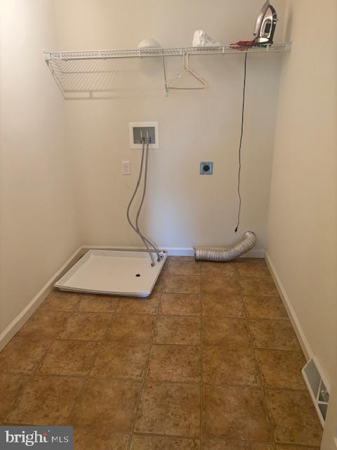 TWIN CREEKS DR - Residential