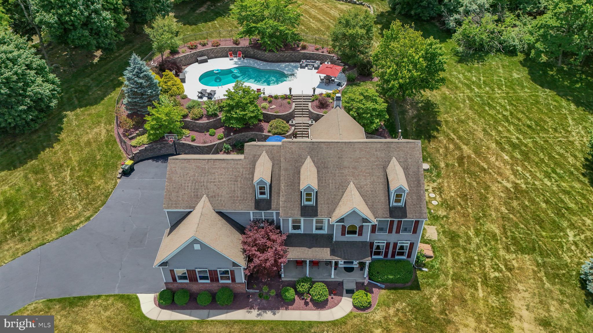 CAL-STAN ESTATES - Residential