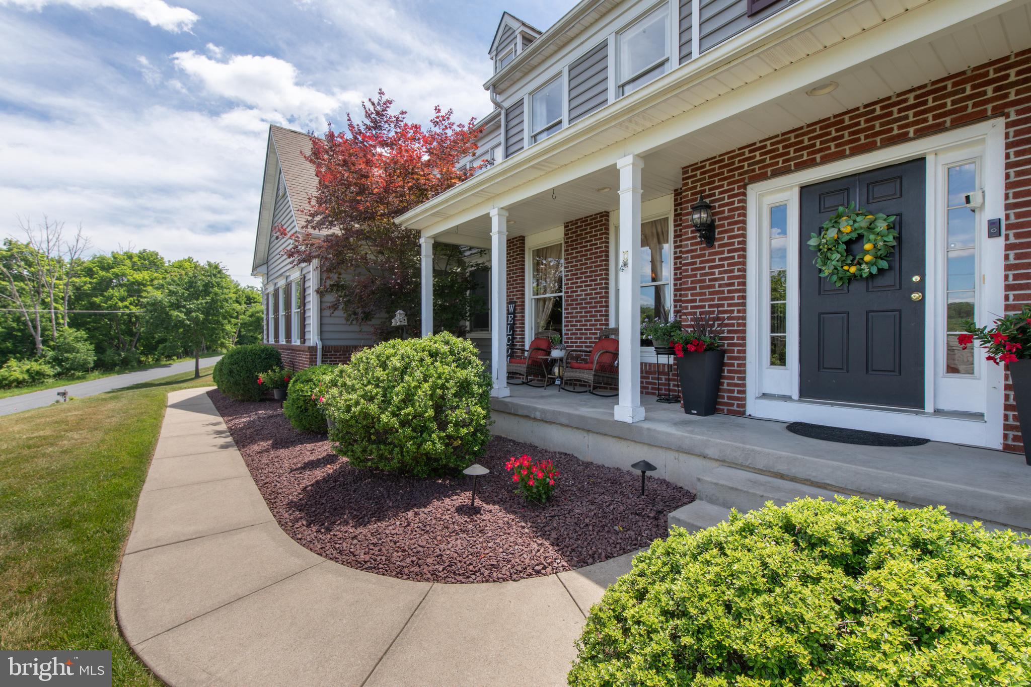 CAL-STAN ESTATES - Residential