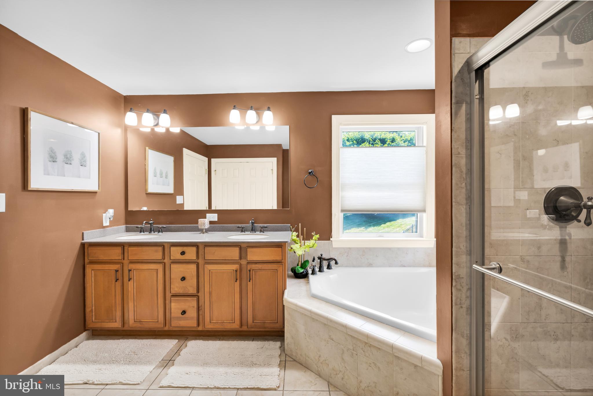 CAL-STAN ESTATES - Residential