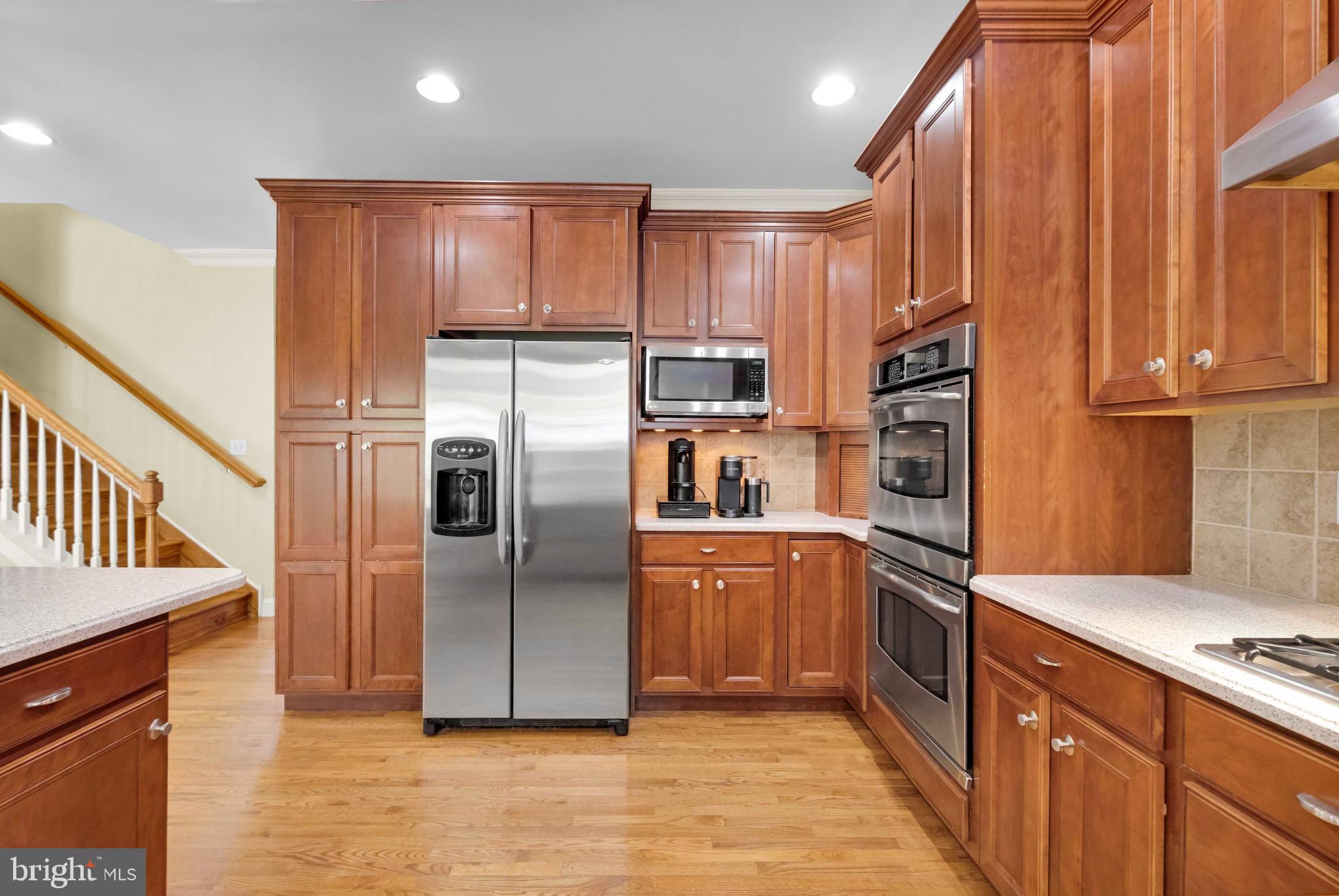 CAL-STAN ESTATES - Residential