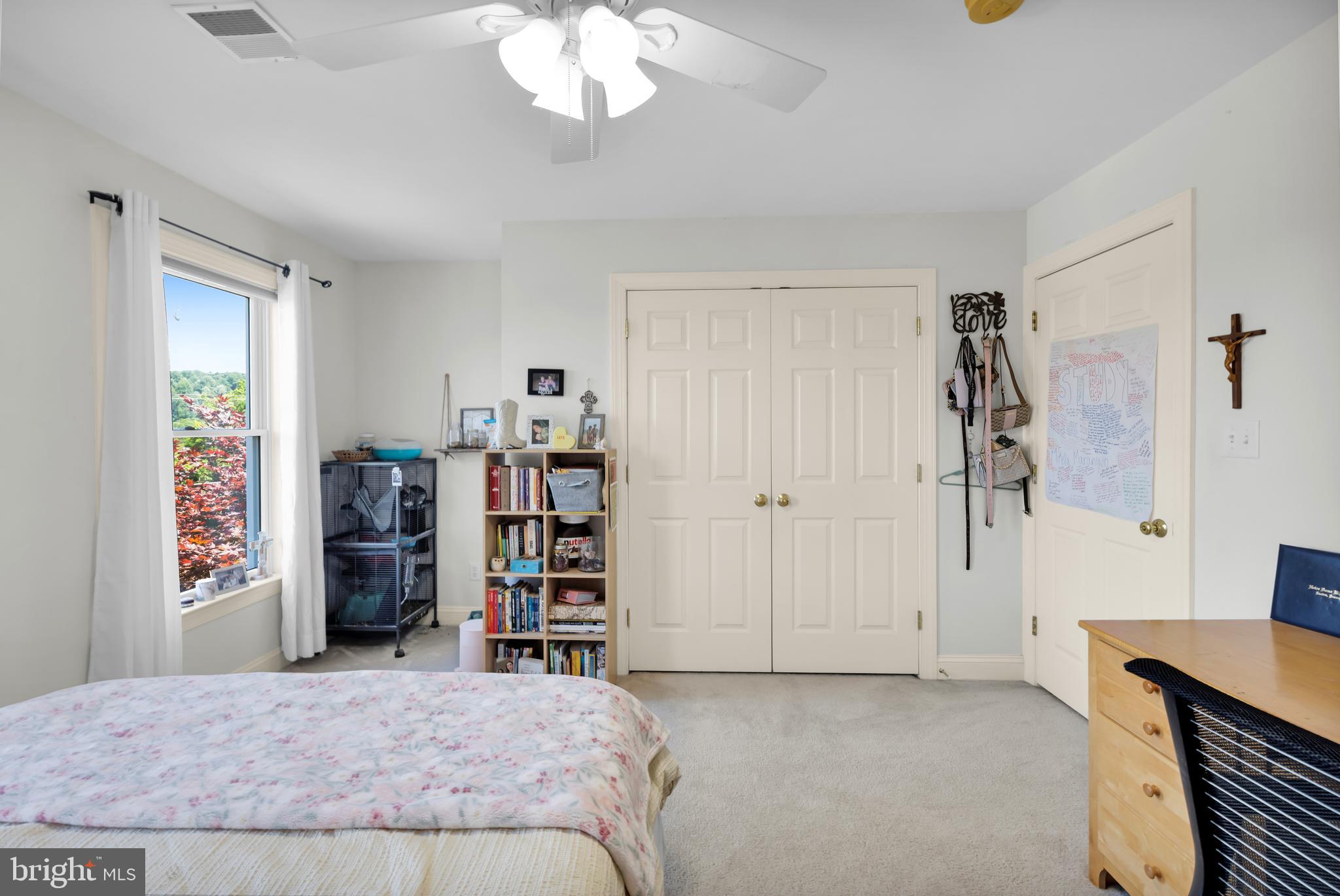 CAL-STAN ESTATES - Residential