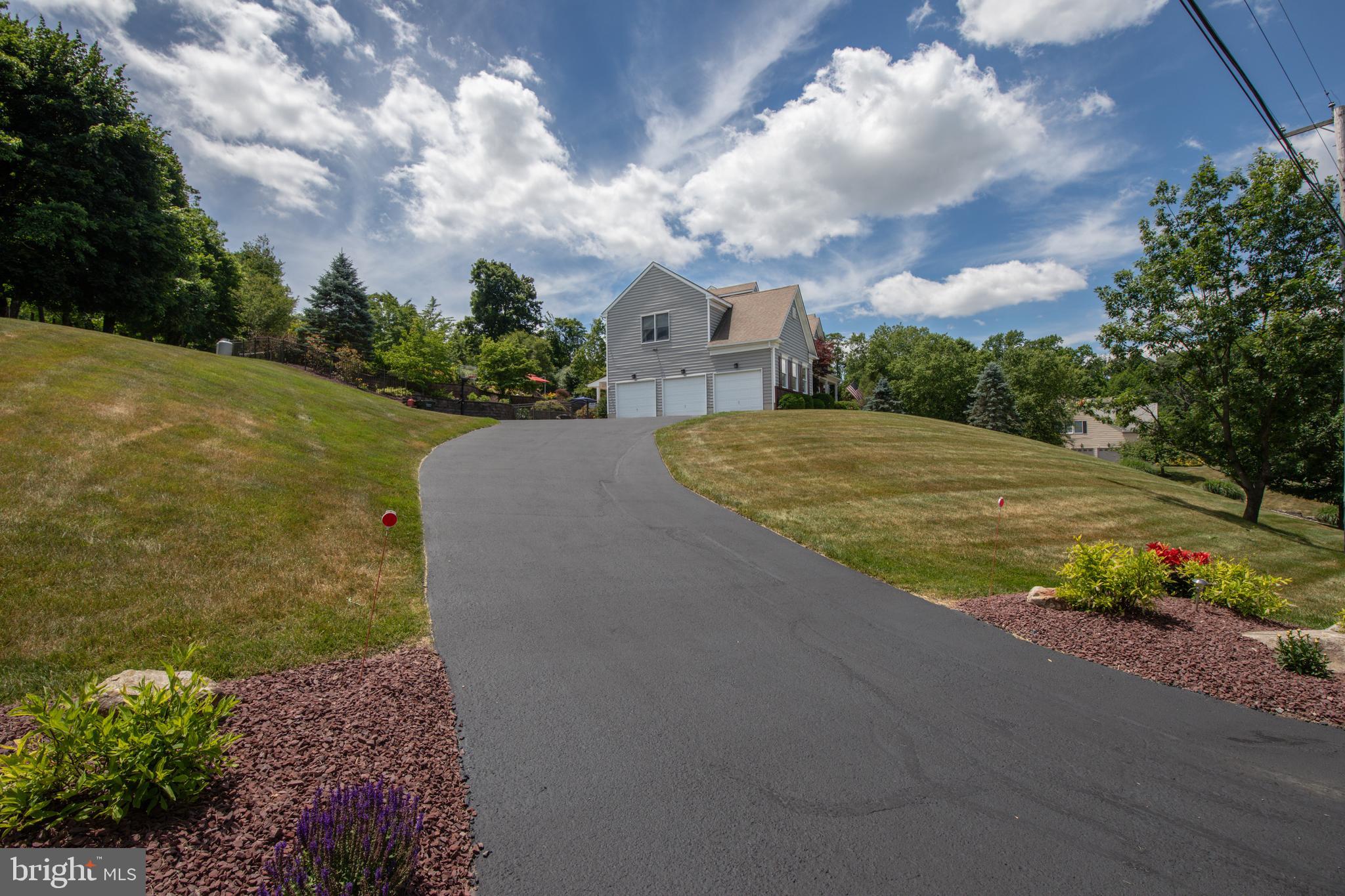 CAL-STAN ESTATES - Residential