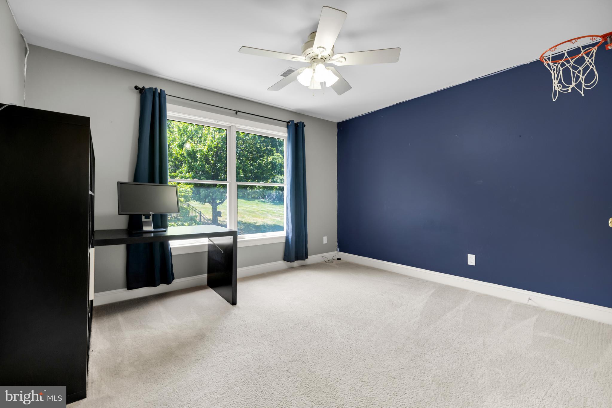 CAL-STAN ESTATES - Residential