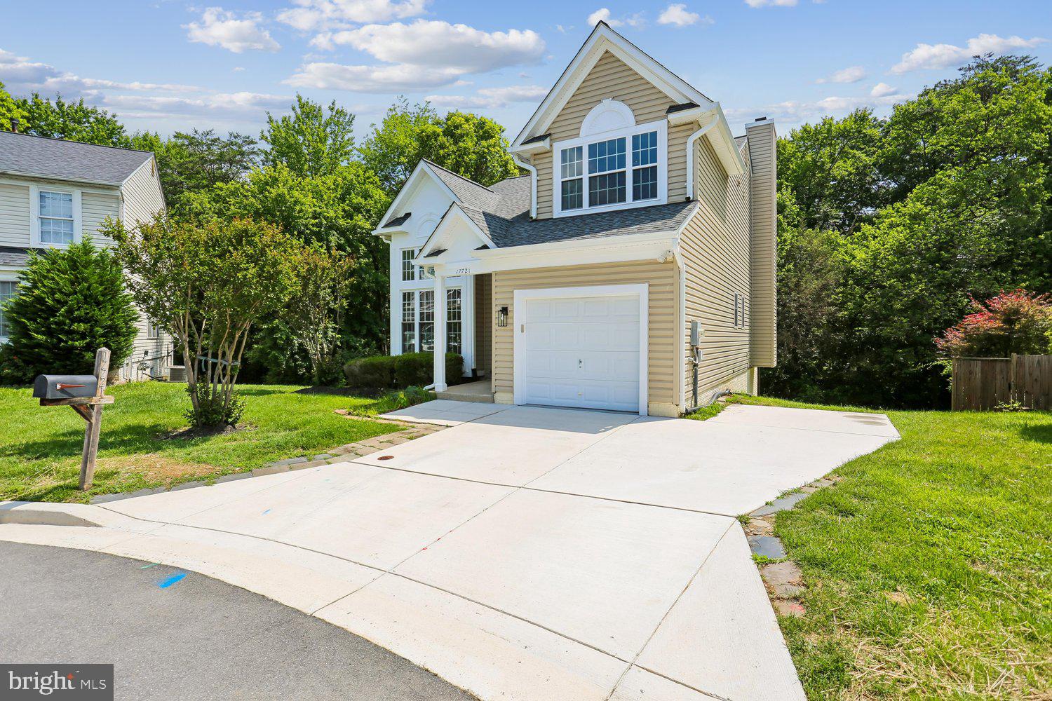 MINERAL SPRING VILLAGE - Residential