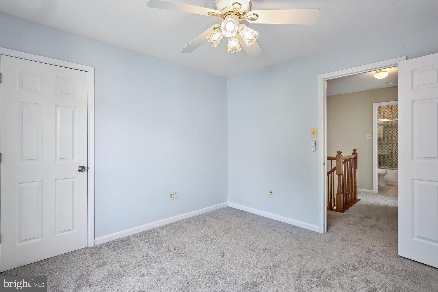 MINERAL SPRING VILLAGE - Residential