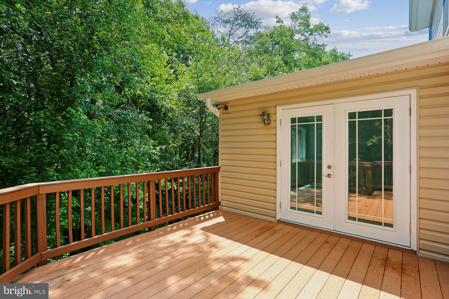 MINERAL SPRING VILLAGE - Residential