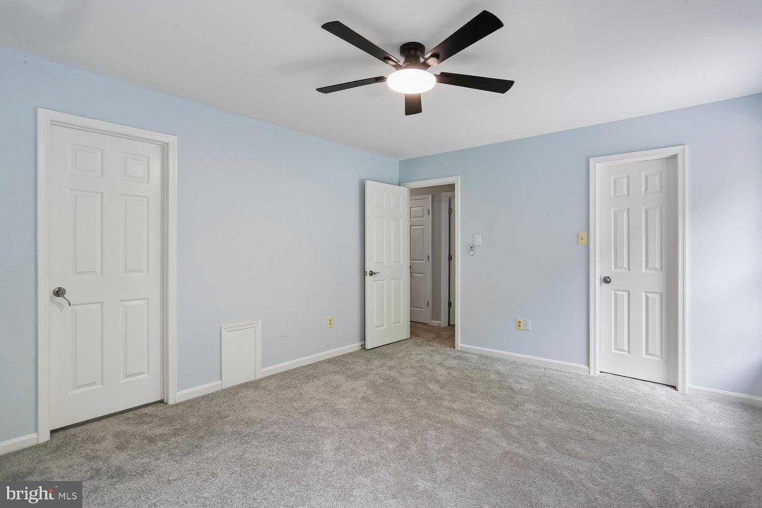 MINERAL SPRING VILLAGE - Residential