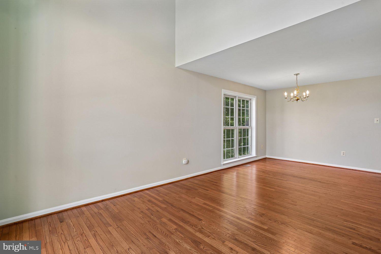 MINERAL SPRING VILLAGE - Residential