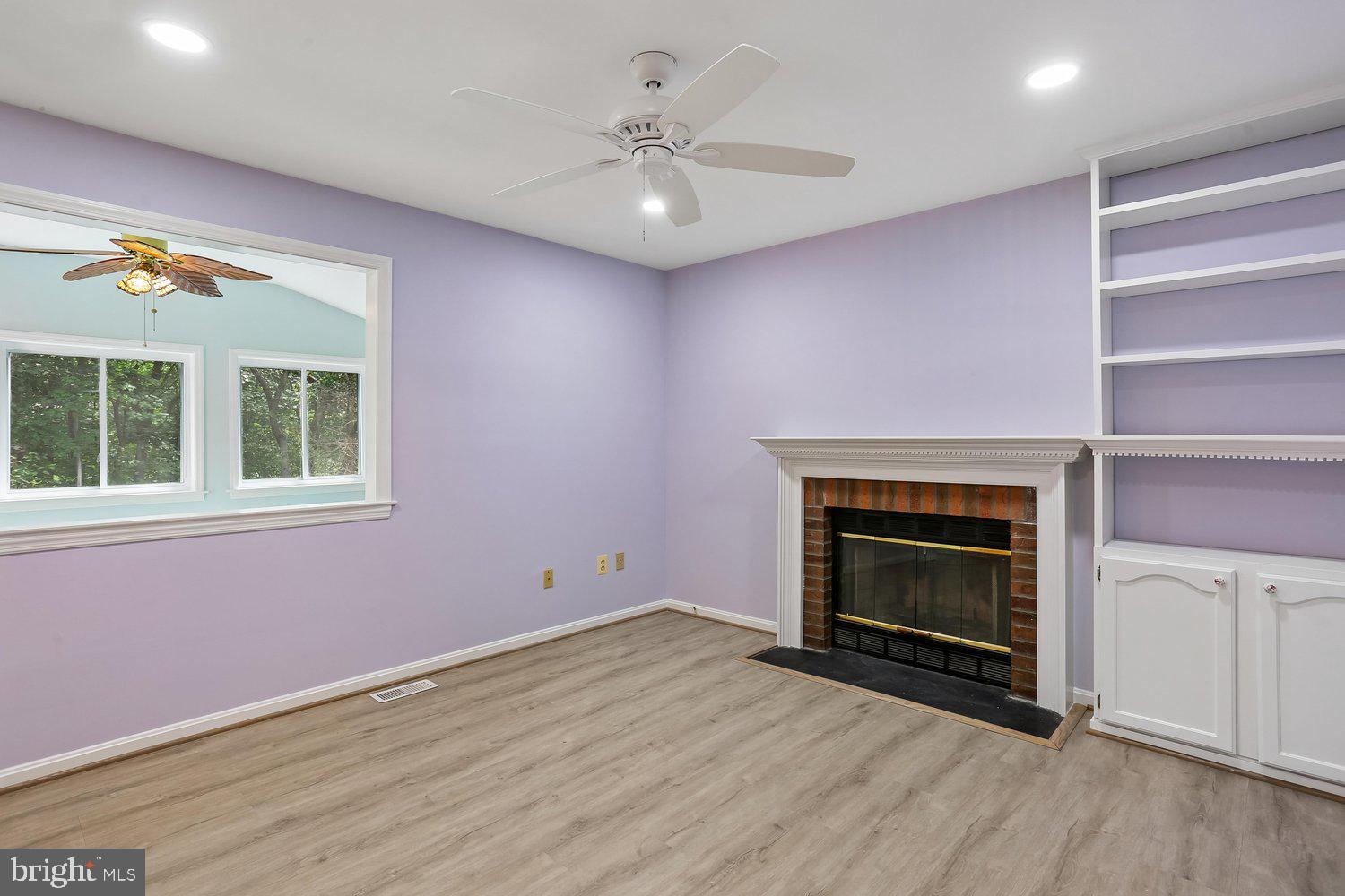 MINERAL SPRING VILLAGE - Residential