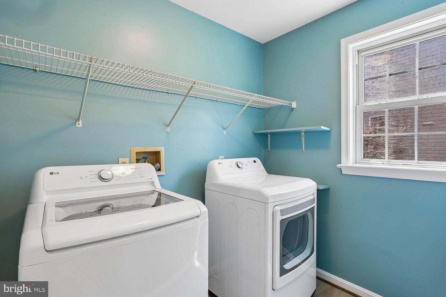 MINERAL SPRING VILLAGE - Residential