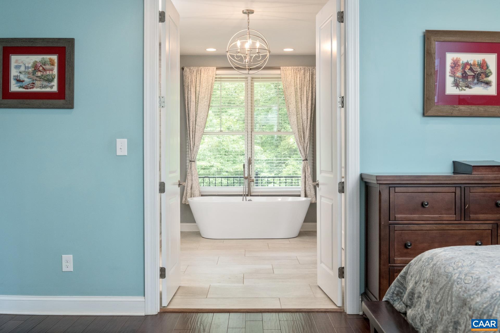 HARDWARE RIVER FARMS - Residential