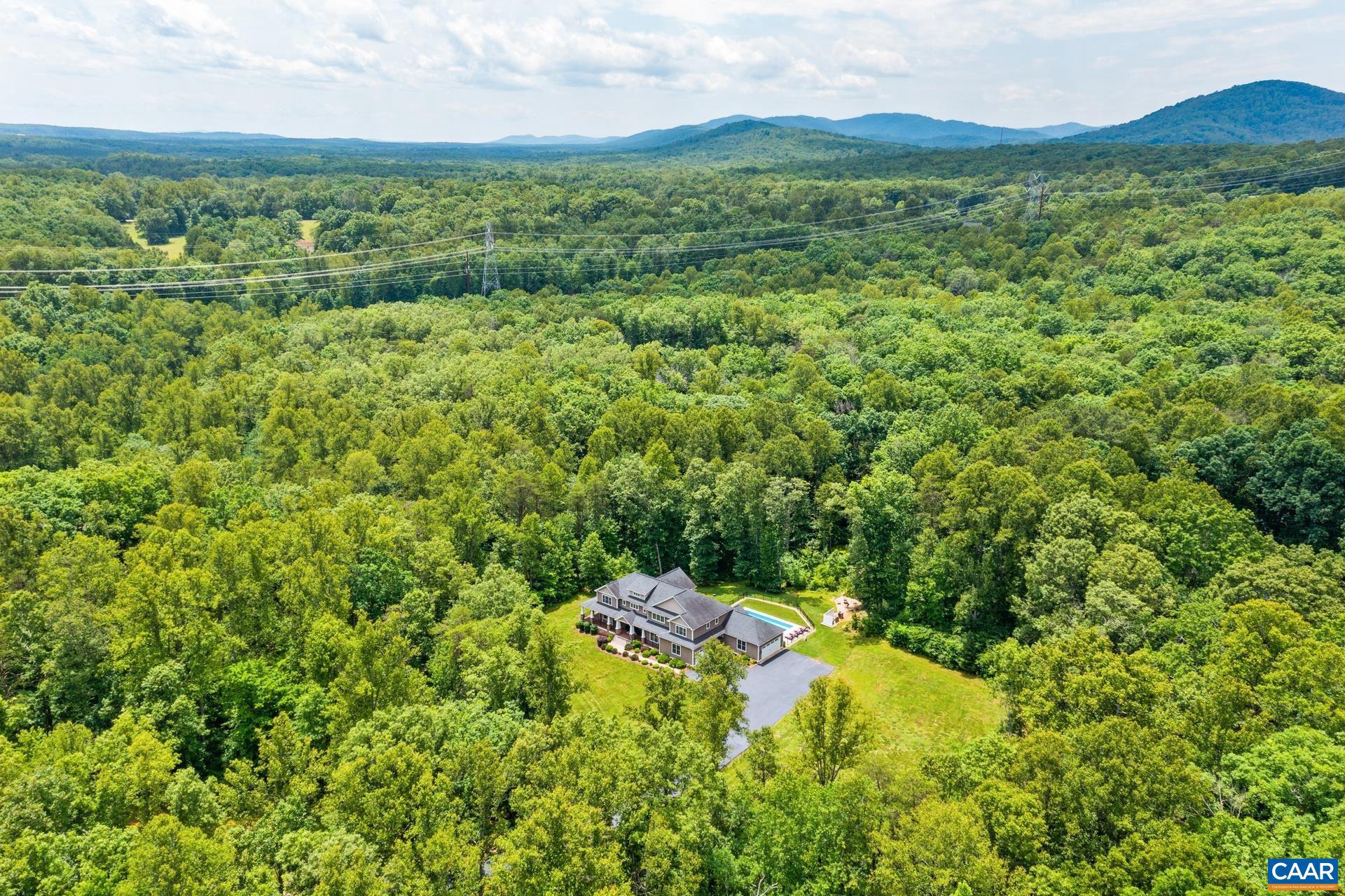 HARDWARE RIVER FARMS - Residential