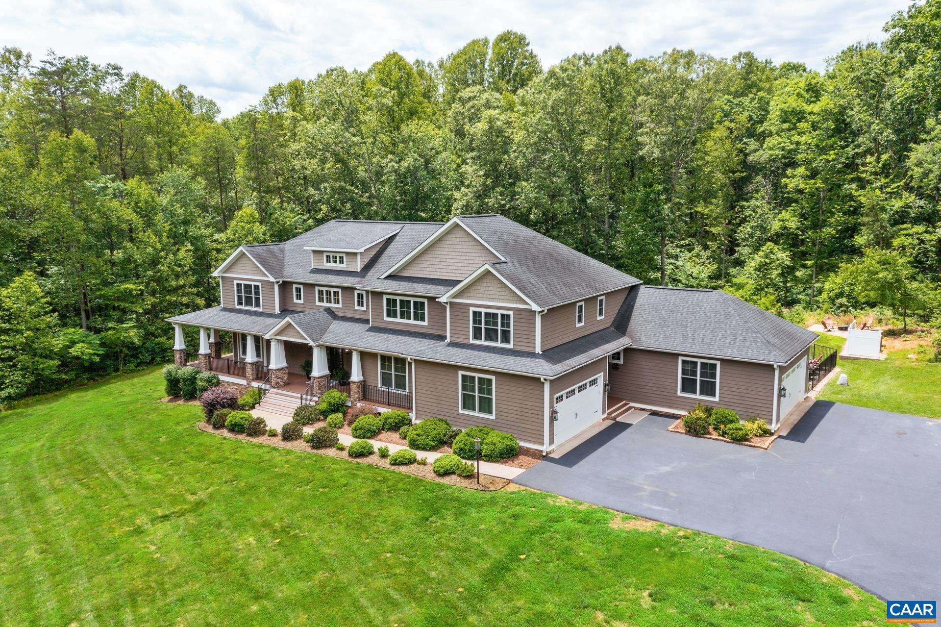 HARDWARE RIVER FARMS - Residential