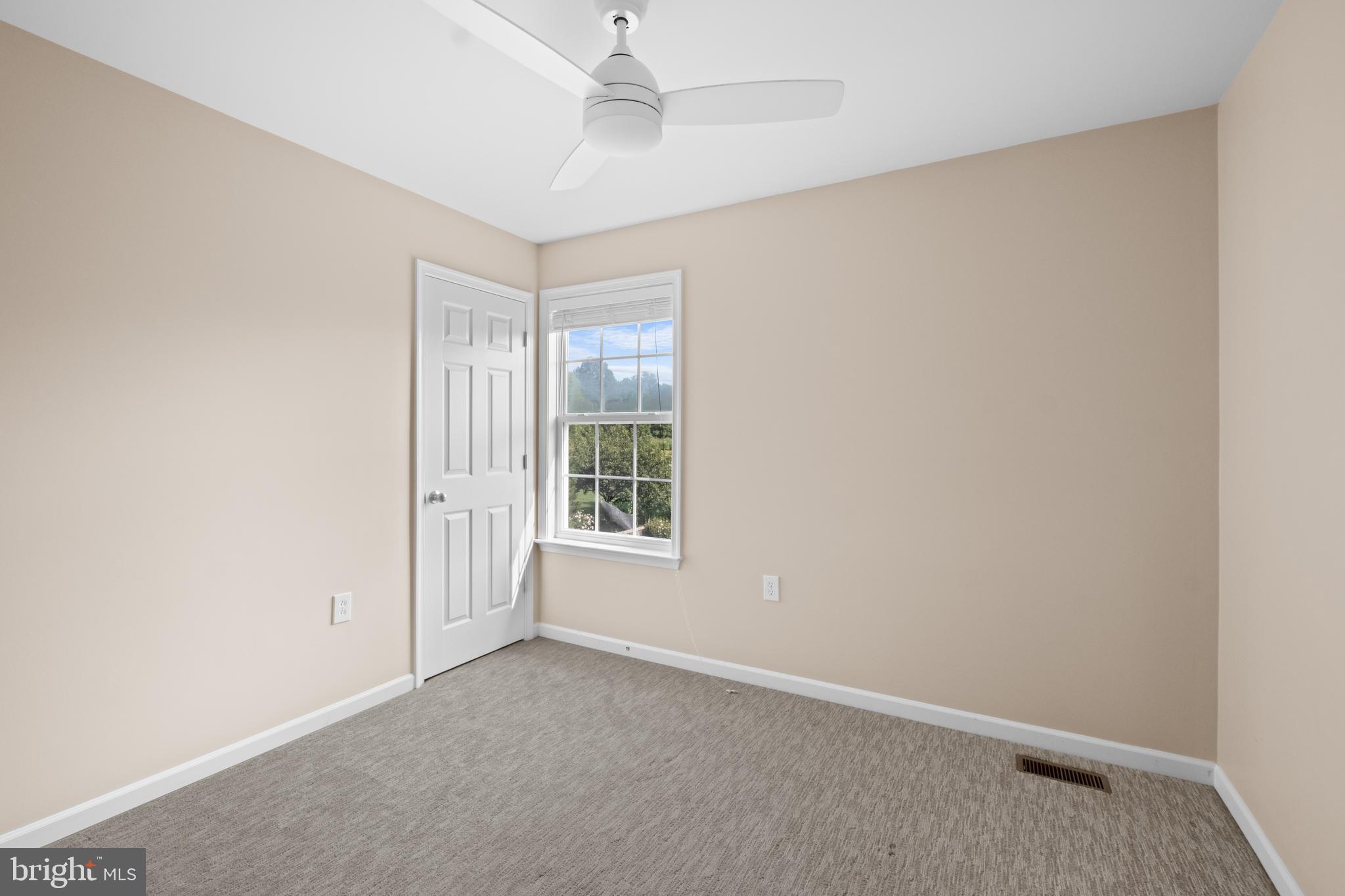 DEMORY FARM - Residential Lease