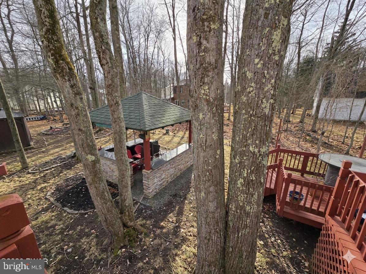 POCONO COUNTRY PLACE - Residential