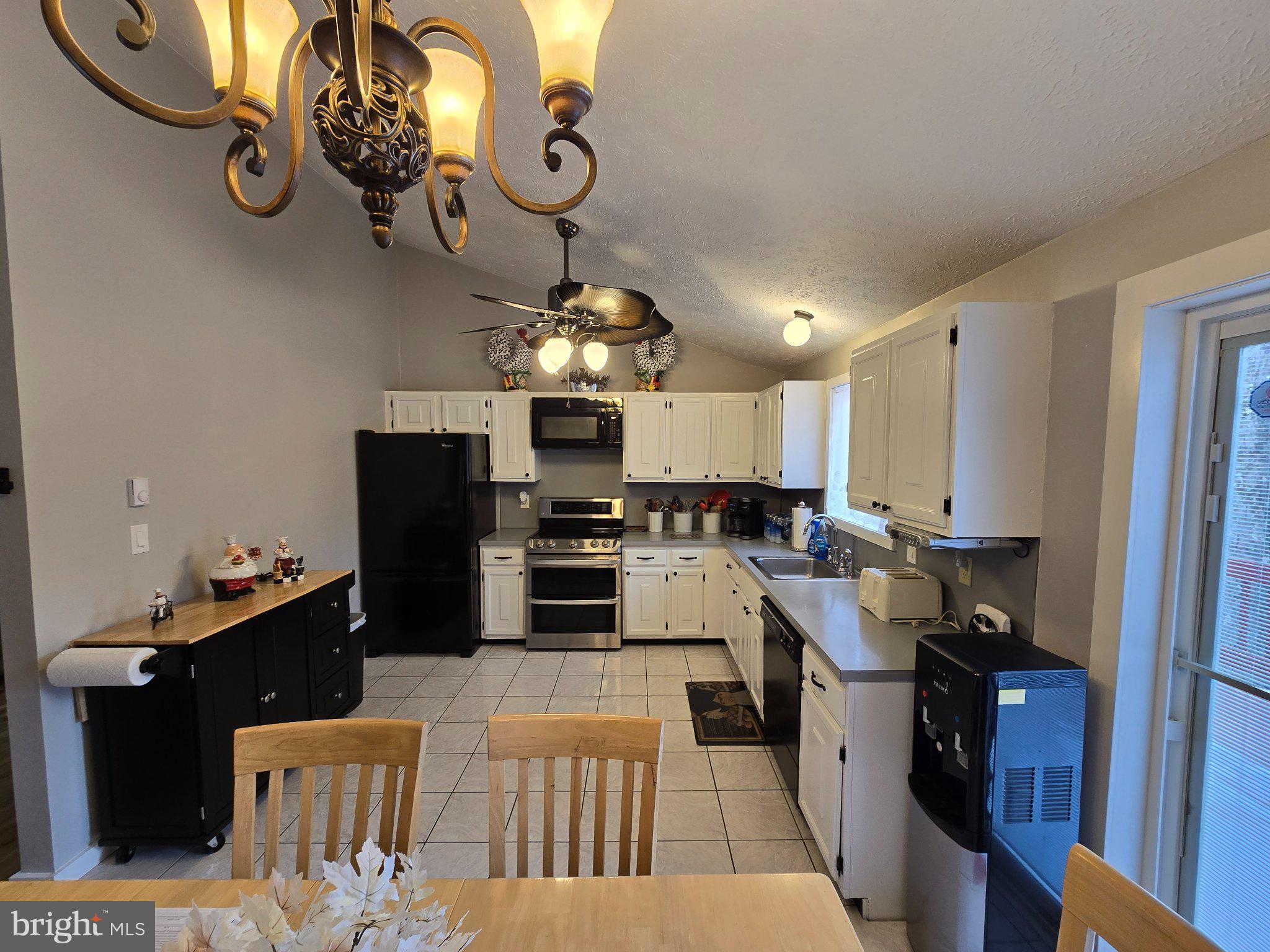 POCONO COUNTRY PLACE - Residential